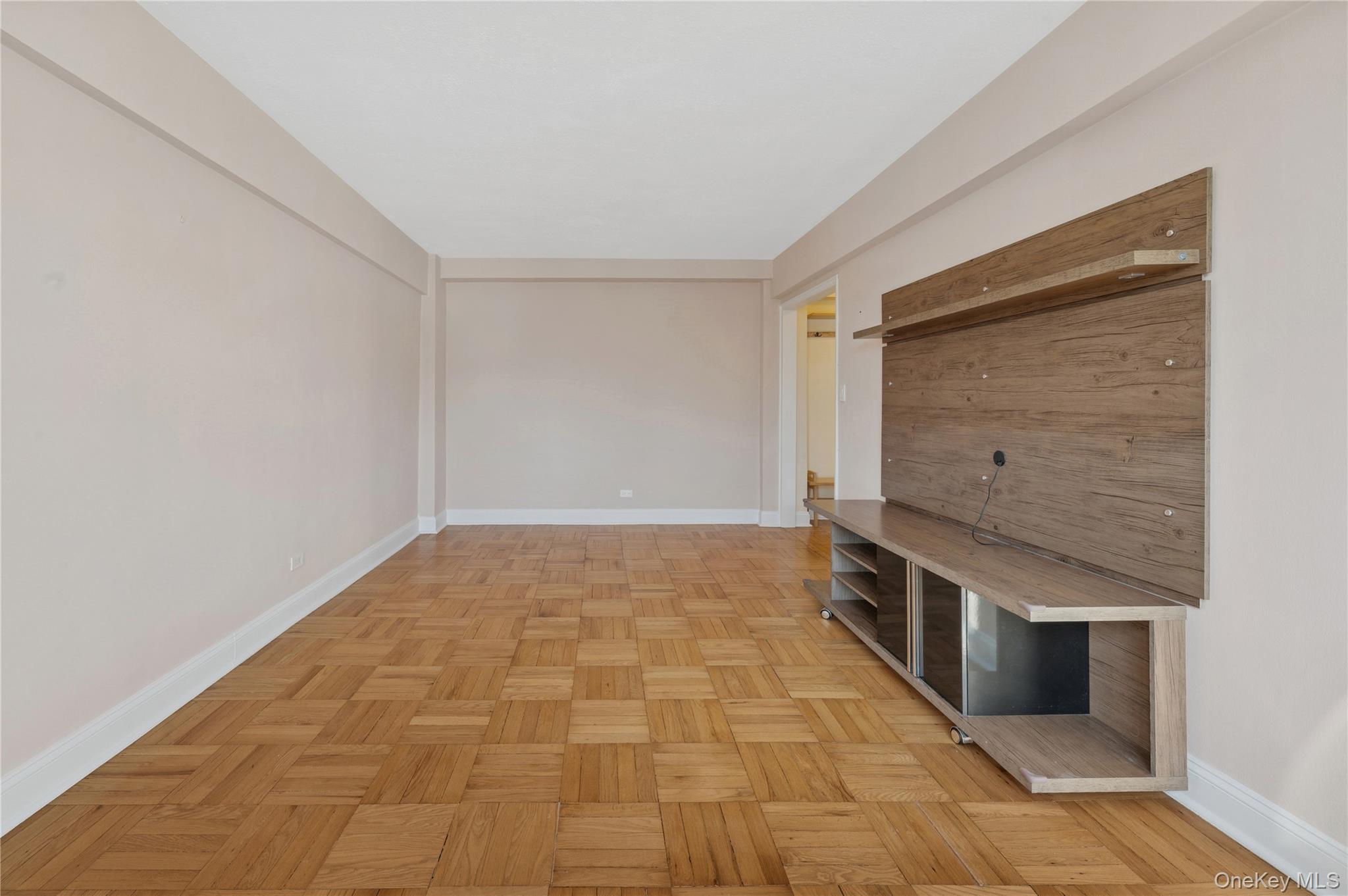 #5 photo, 3103 Fairfield Avenue, Бронкс ‖ Bronx , NY 10463