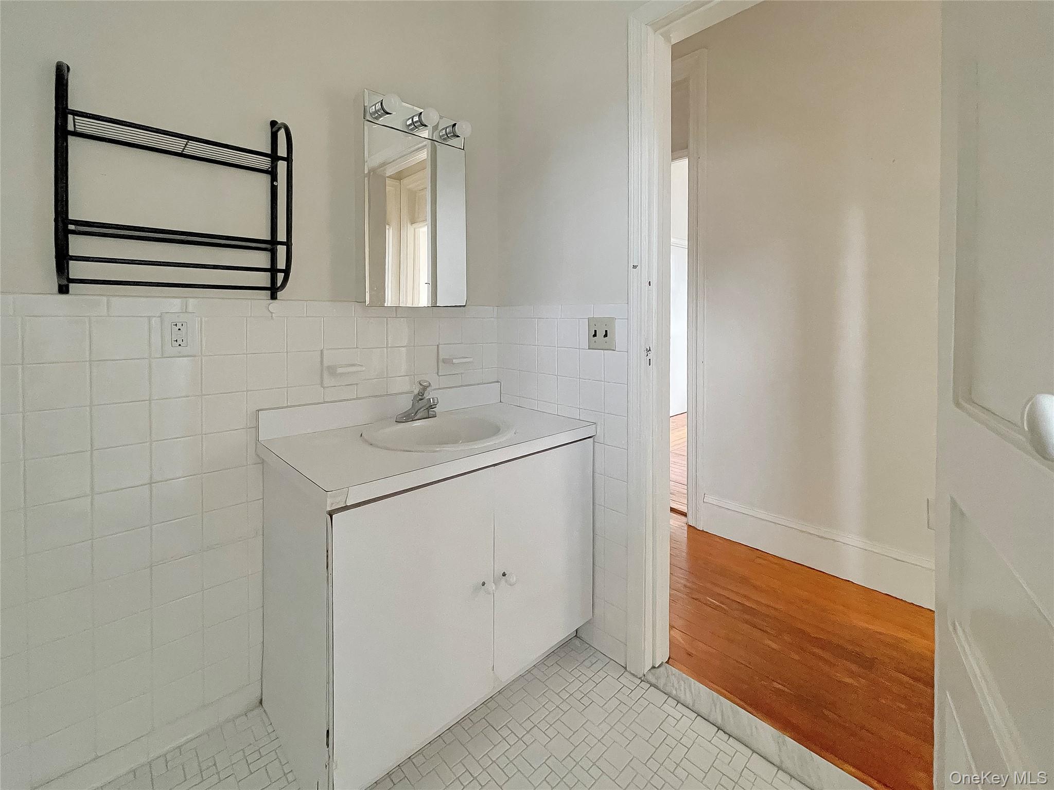 #10 photo, 49 Main Street, Irvington , NY 10533