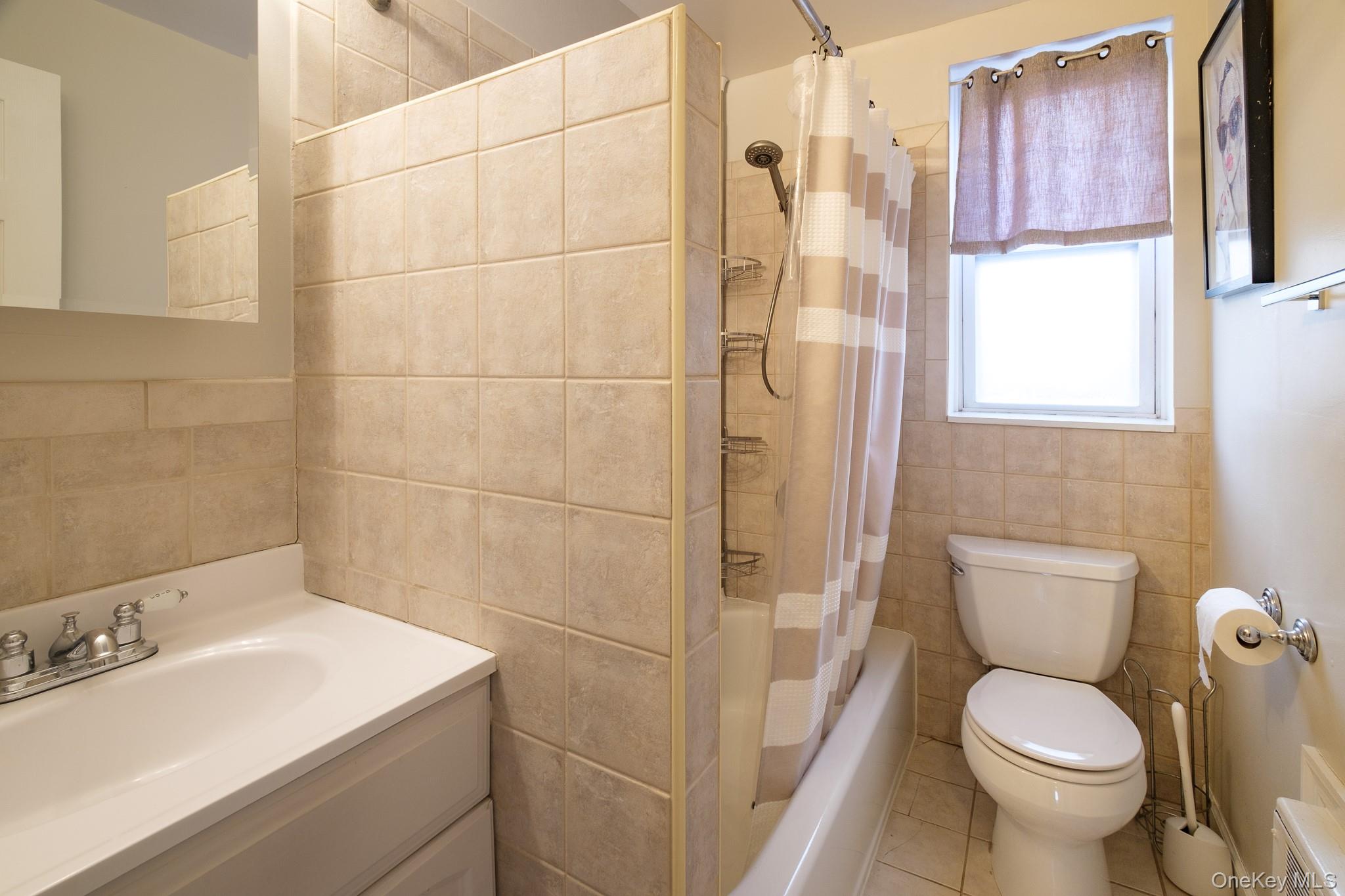 #13 photo, 95 N Broadway, 纽约州 White Plains , NY 10603