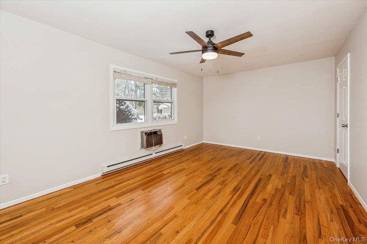 #10 photo, 3 Germonds Village, Bardonia , NY 10954