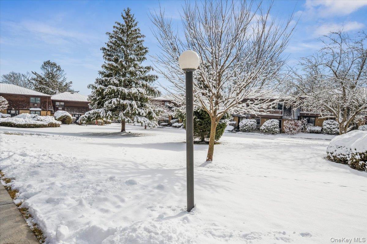 #16 photo, 3 Germonds Village, Bardonia , NY 10954