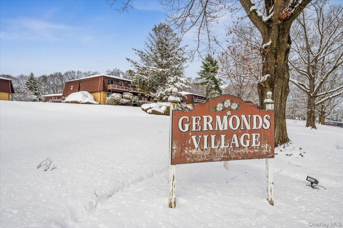 #19 photo, 3 Germonds Village, Bardonia , NY 10954