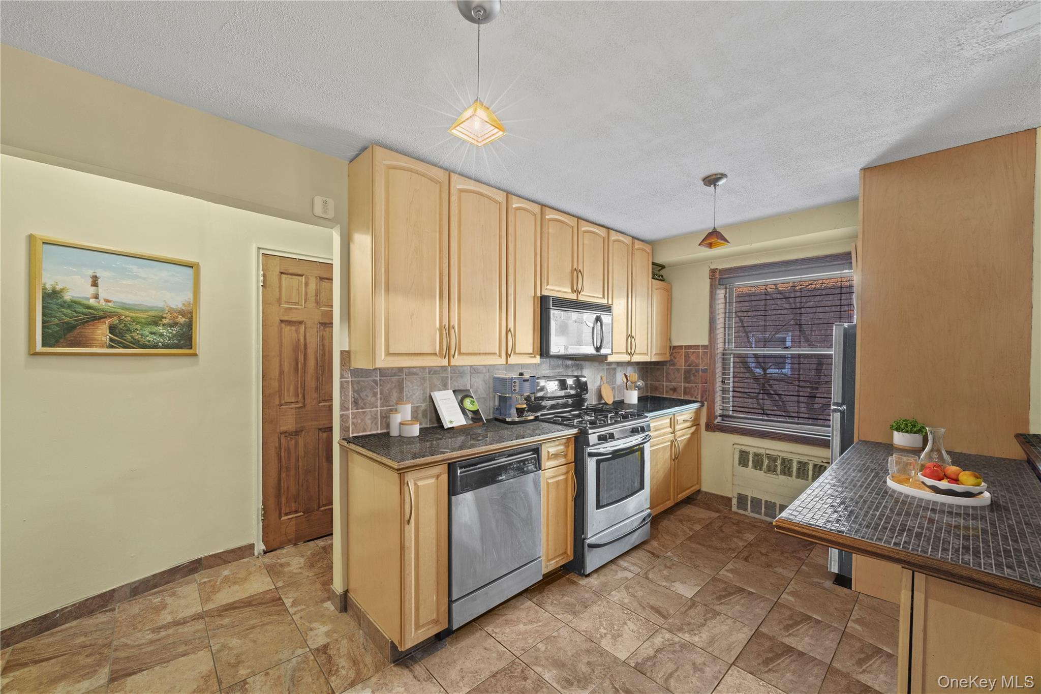 #17 photo, 6291 Broadway, ब्रोंक्स Bronx , NY 10471