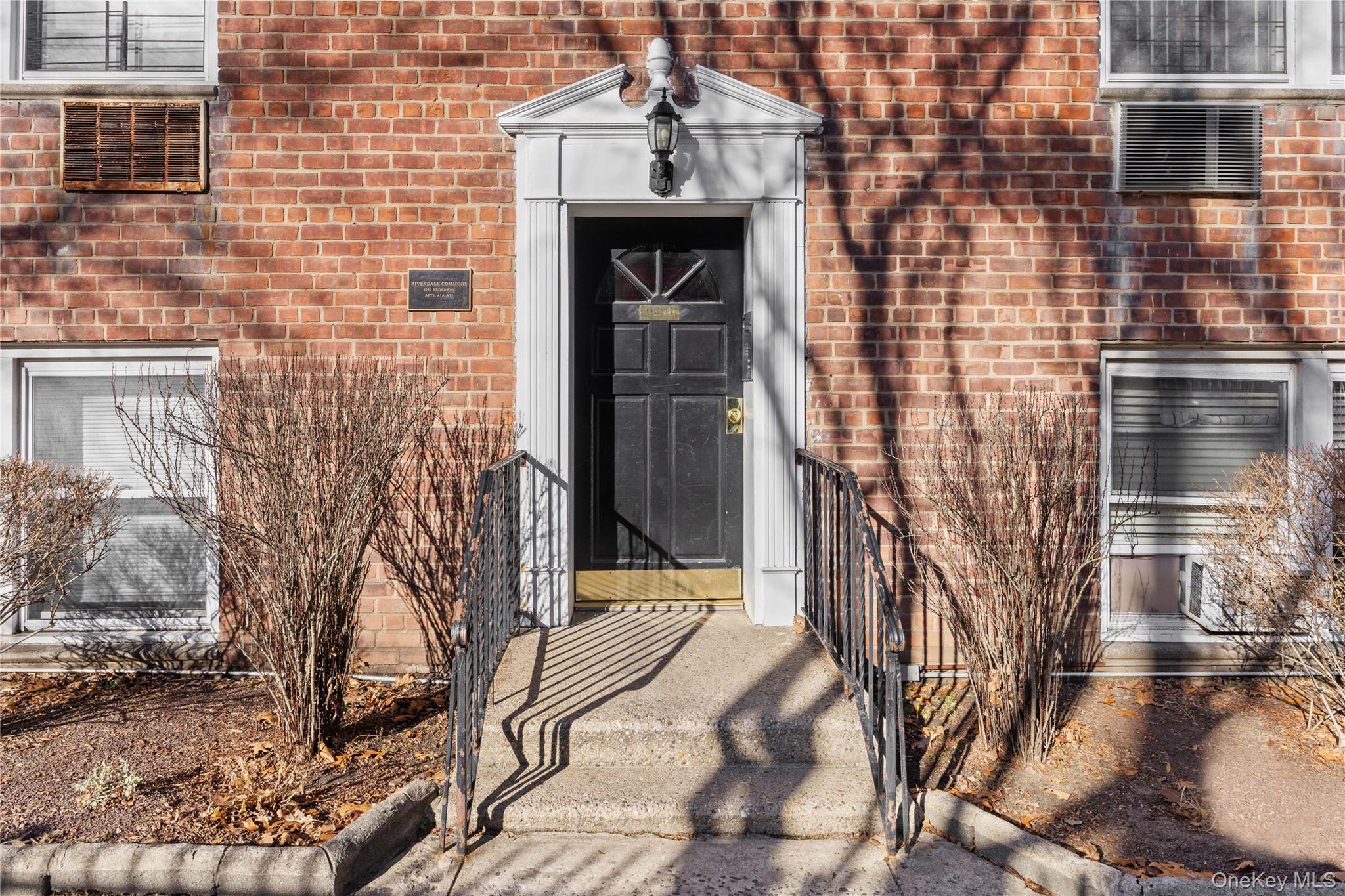 #2 photo, 6291 Broadway, ब्रोंक्स Bronx , NY 10471