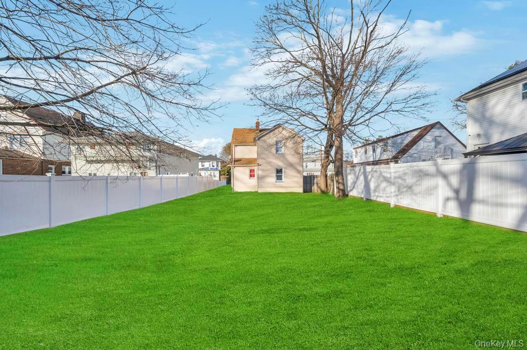 #3 photo, 46 Peters Avenue, Hempstead , NY 11550