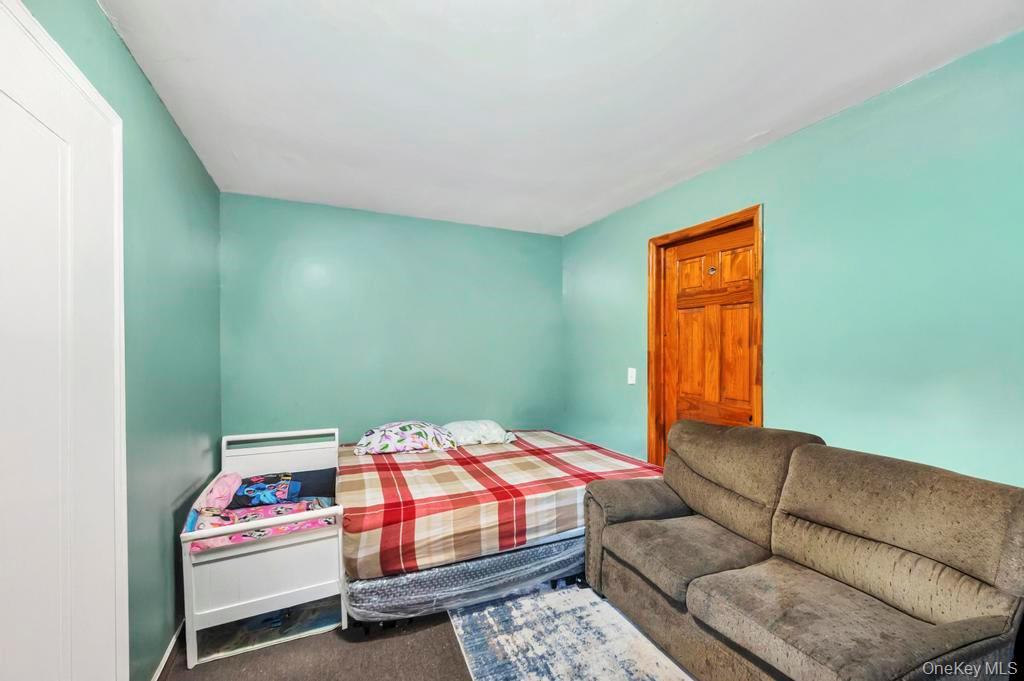 #6 photo, 46 Peters Avenue, Hempstead , NY 11550