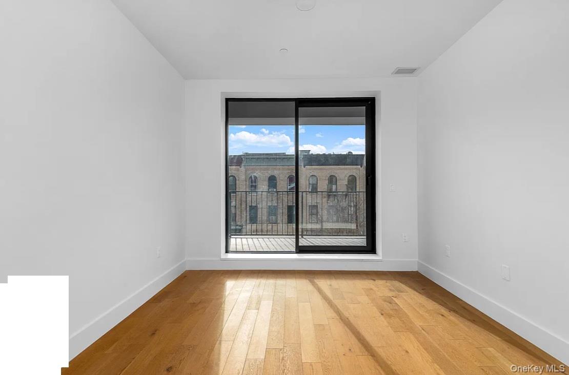 #5 photo, 499 Evergreen Avenue, ब्रुकलीन Brooklyn , NY 11221