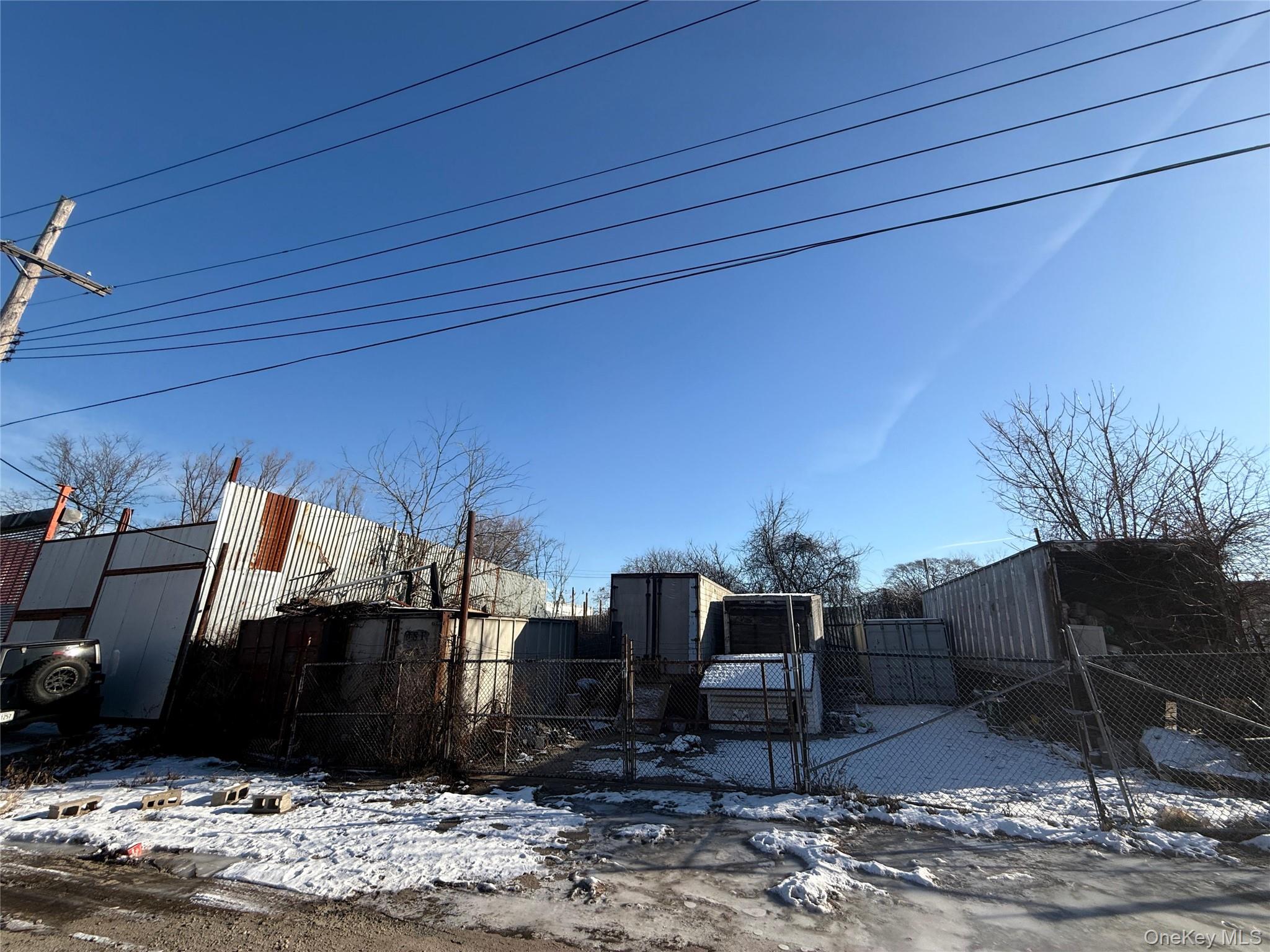 #4 photo, 13211 76th Street, קווינס Howard Beach , NY 11414