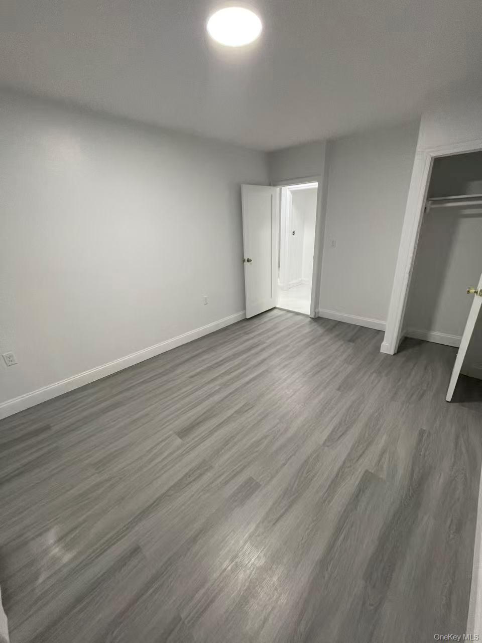 #7 photo, 19801 56th ave, कुईंस Fresh Meadows , NY 11365