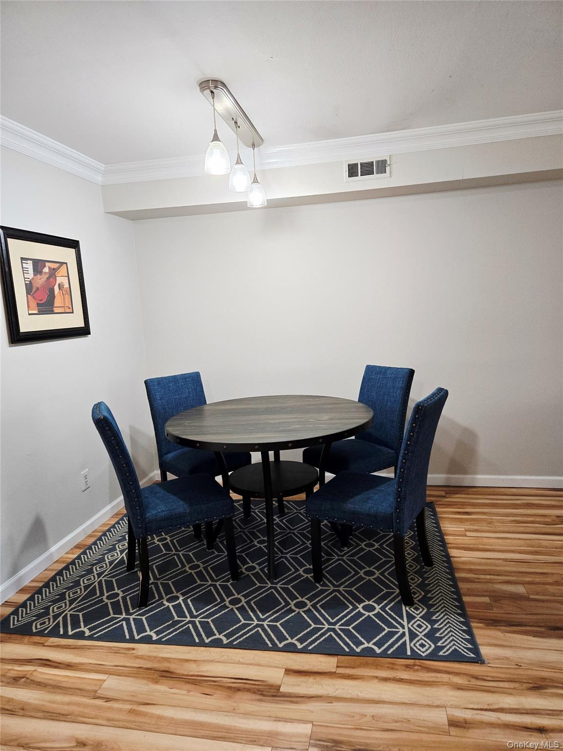 #7 photo, 199 Pointe Circle North, 롱 아일랜드 Coram , NY 11727