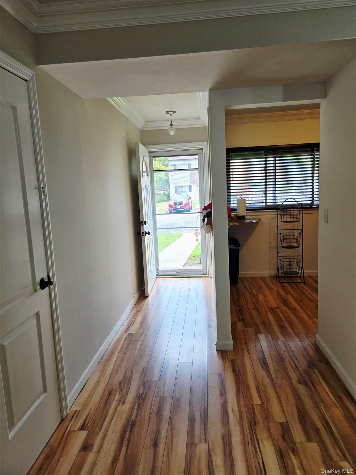 #9 photo, 199 Pointe Circle North, 롱 아일랜드 Coram , NY 11727