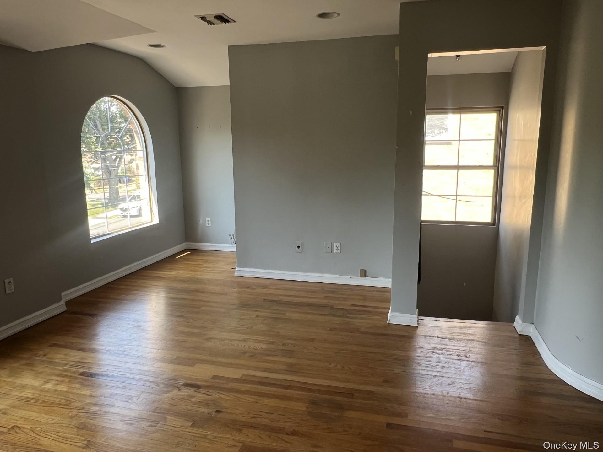 #2 photo, 61-31 136th Street, Flushing , NY 11367