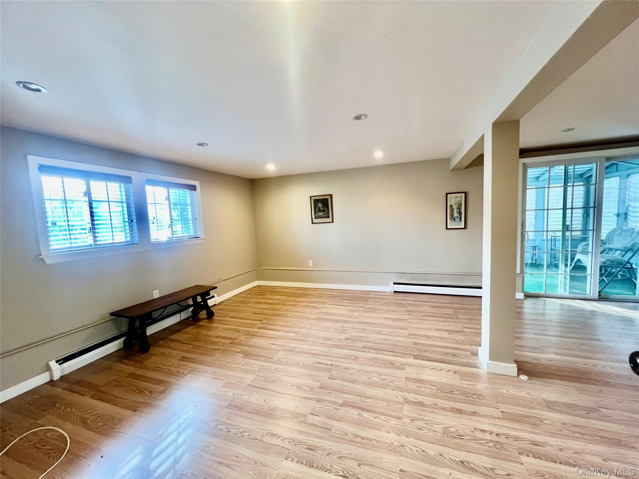 #10 photo, 366 Carvel Avenue, מחוז נסאו Cedarhurst , NY 11516