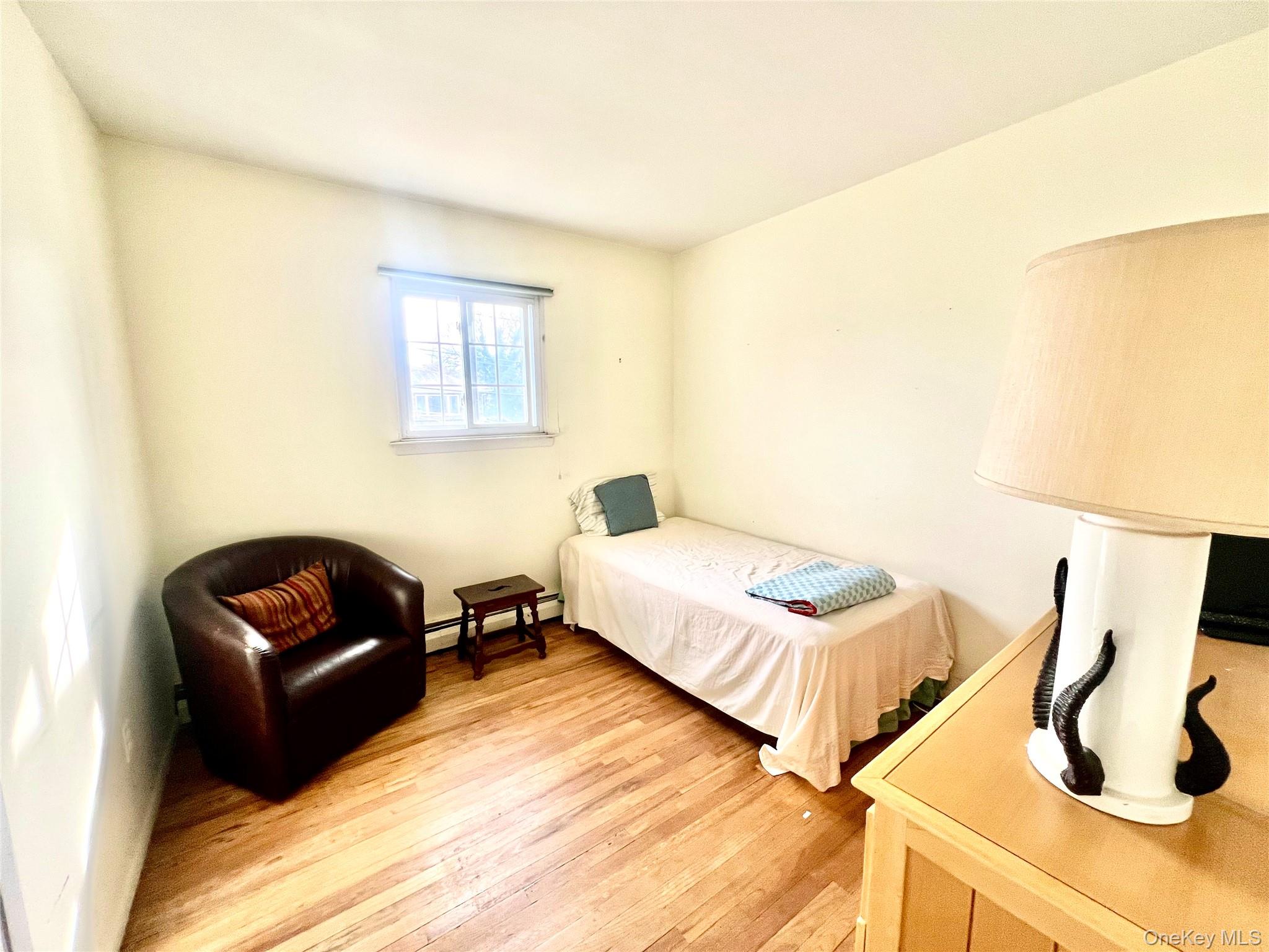 #8 photo, 366 Carvel Avenue, מחוז נסאו Cedarhurst , NY 11516