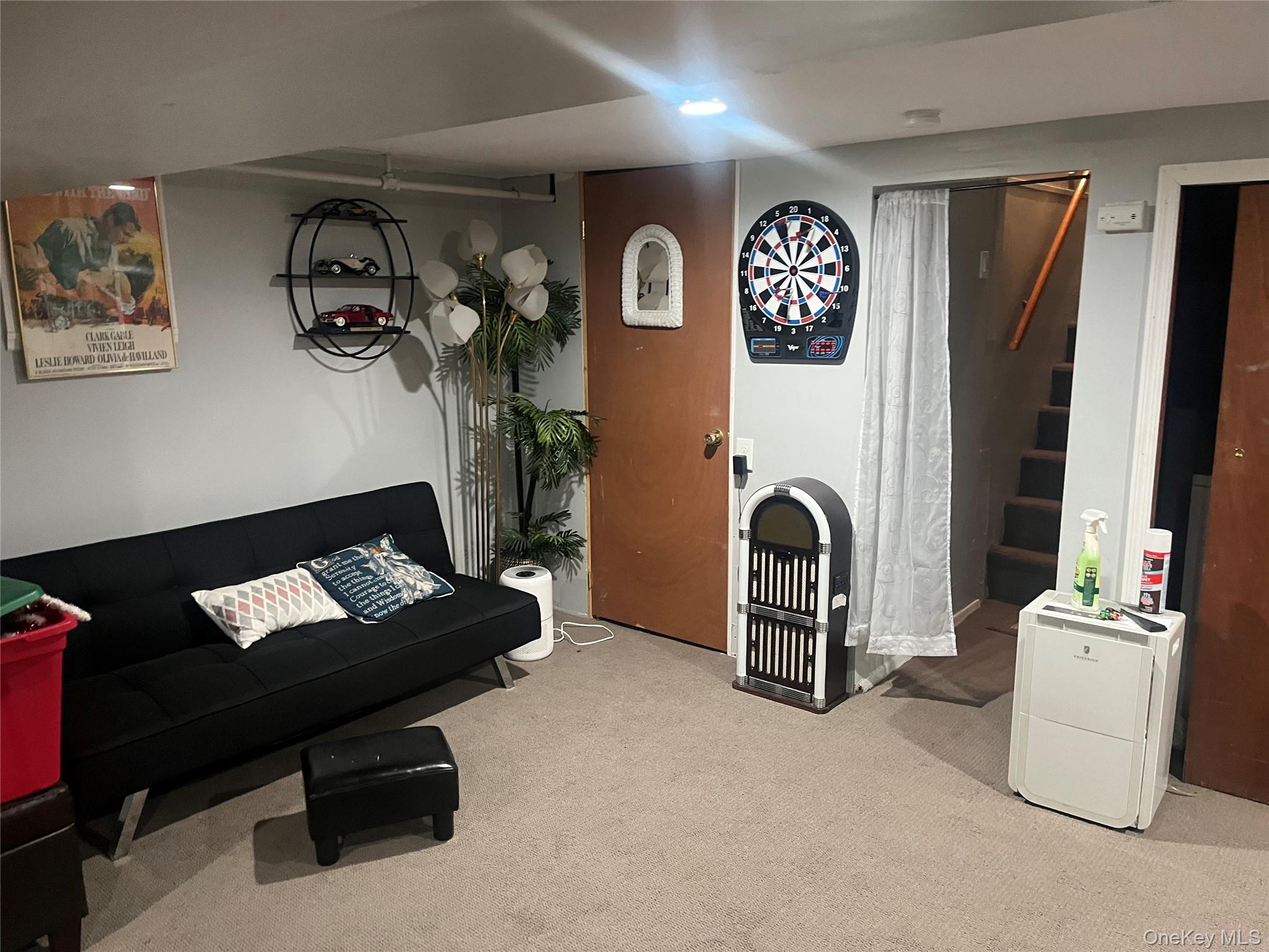 #11 photo, 330 florida Avenue, Copiague , NY 11726