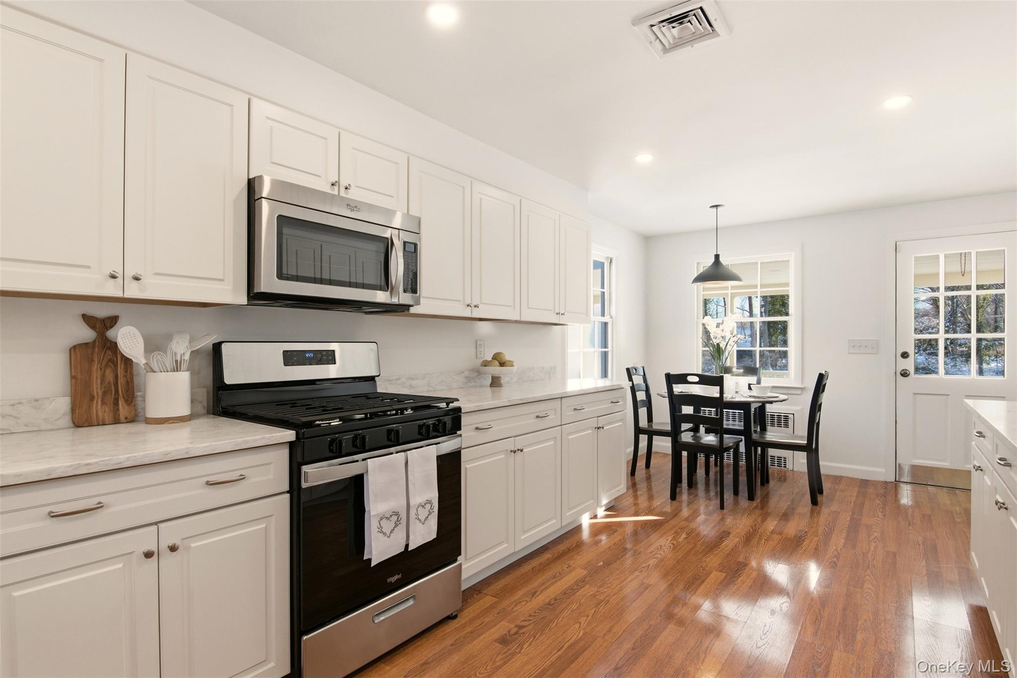 #6 photo, 55 White Hill Road, מחוז סאפוק Cold Spring Harbor , NY 11724