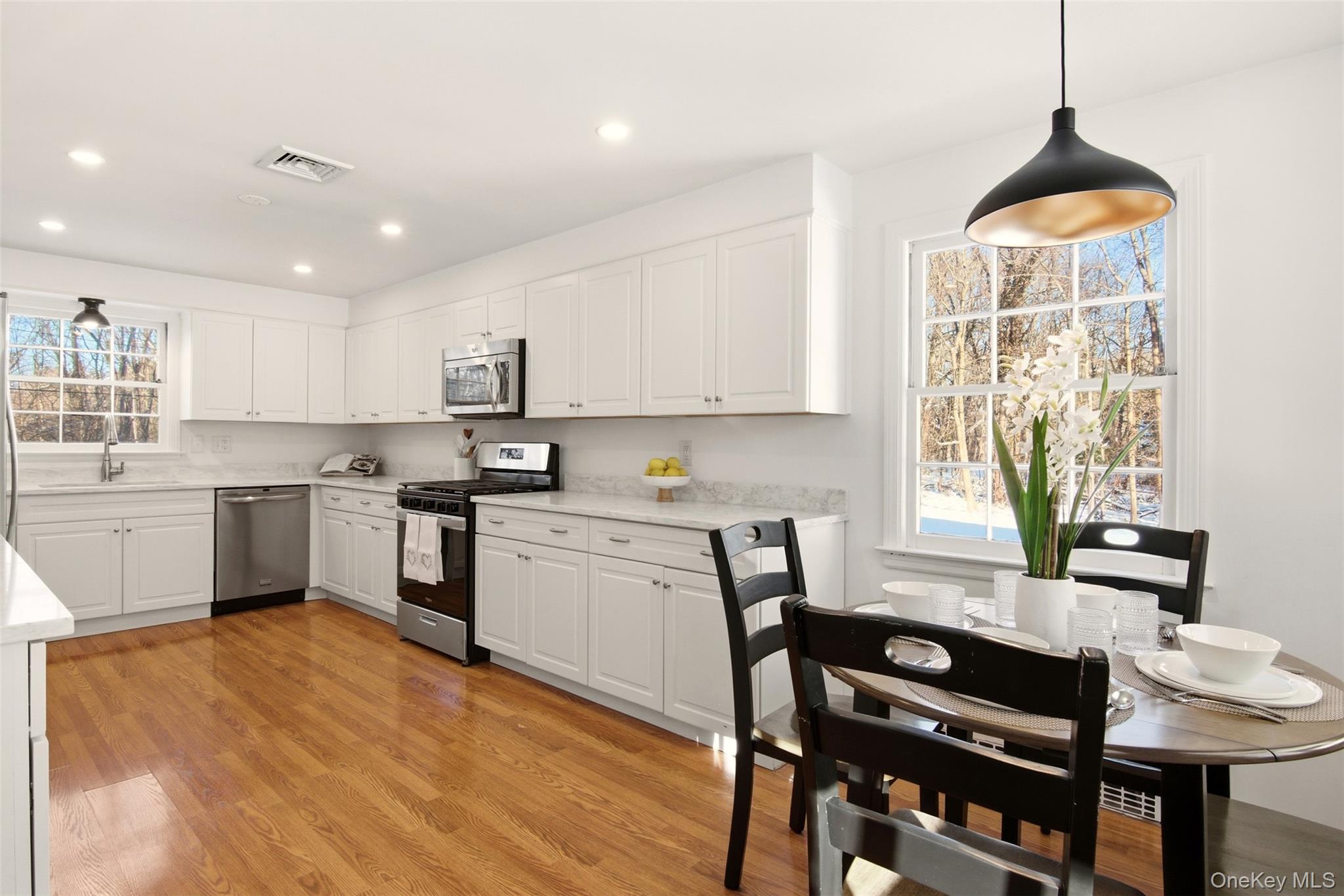 #7 photo, 55 White Hill Road, מחוז סאפוק Cold Spring Harbor , NY 11724