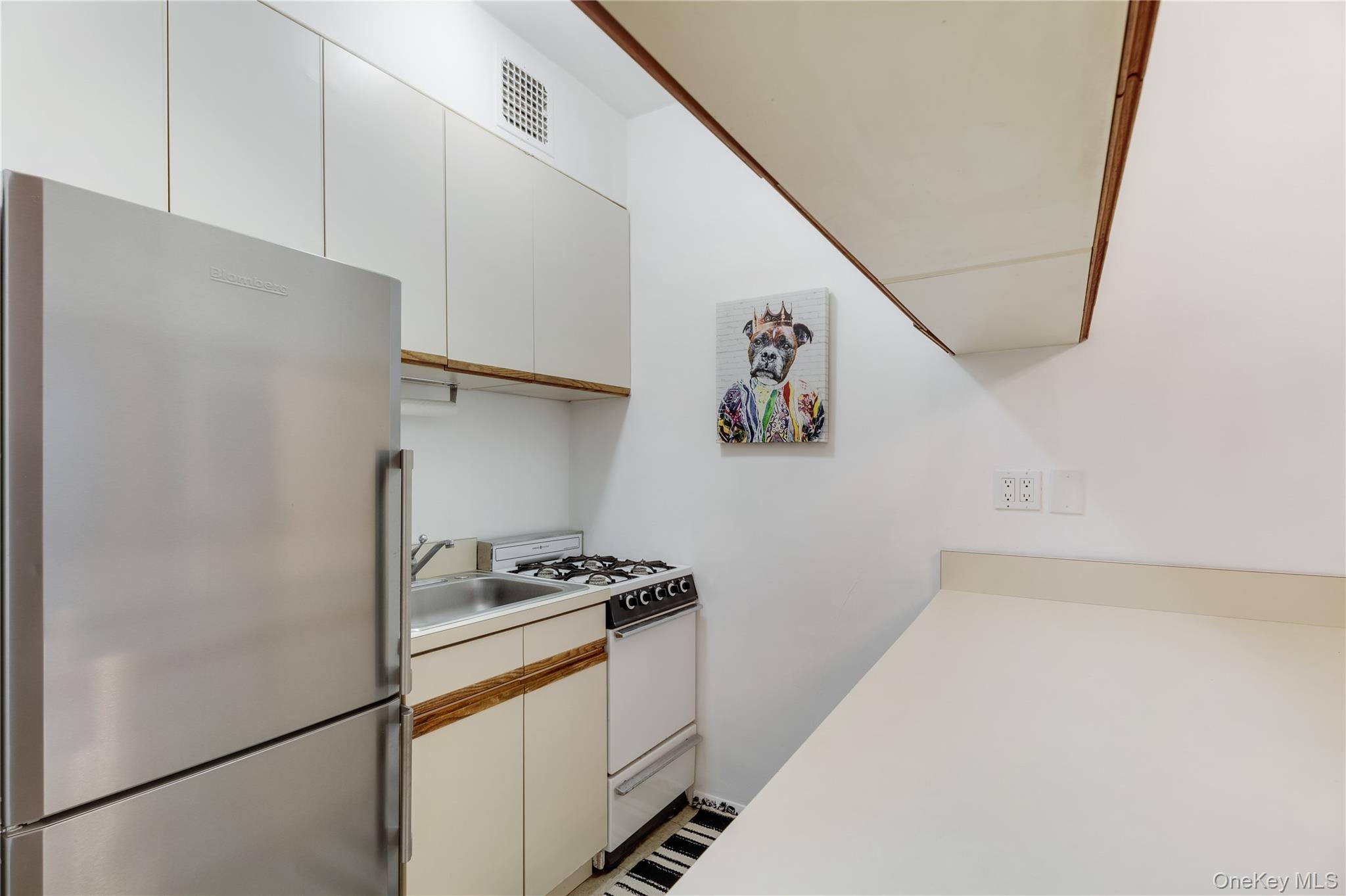 #7 photo, 444 E 87th Street, New York (Manhattan) , NY 10128