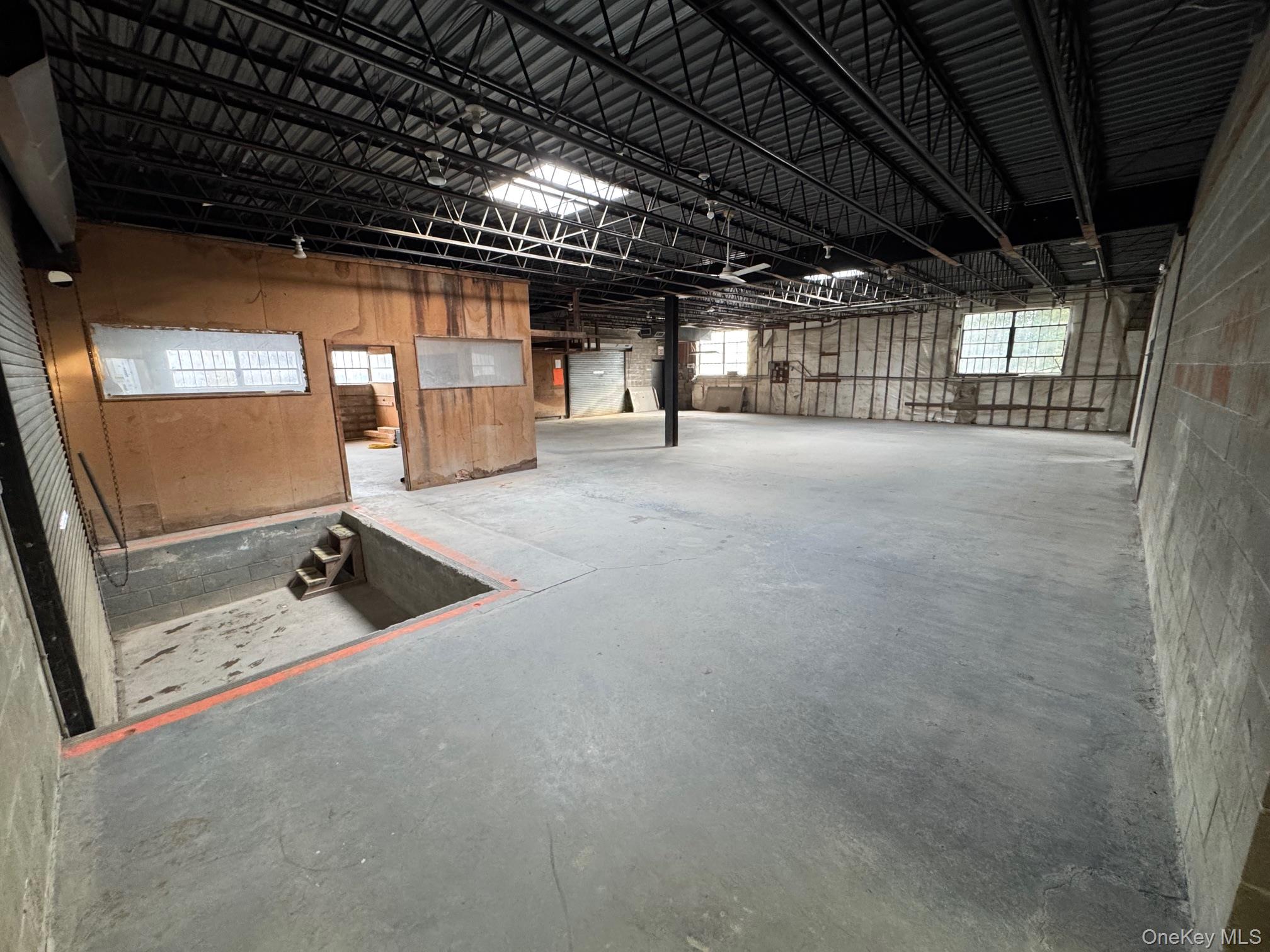 #5 photo, 32 Chichester Avenue, Center Moriches , NY 11934