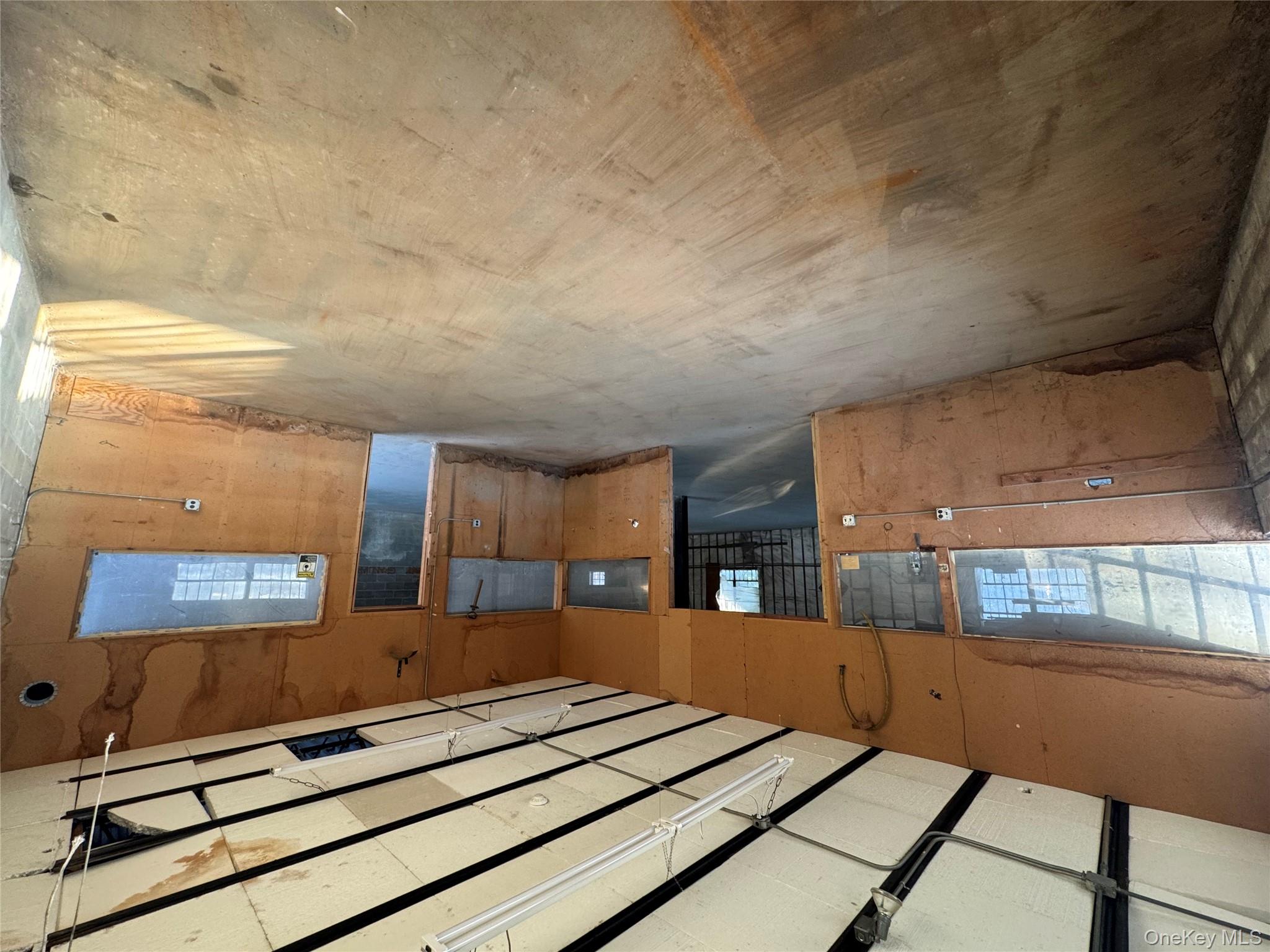 #6 photo, 32 Chichester Avenue, Center Moriches , NY 11934