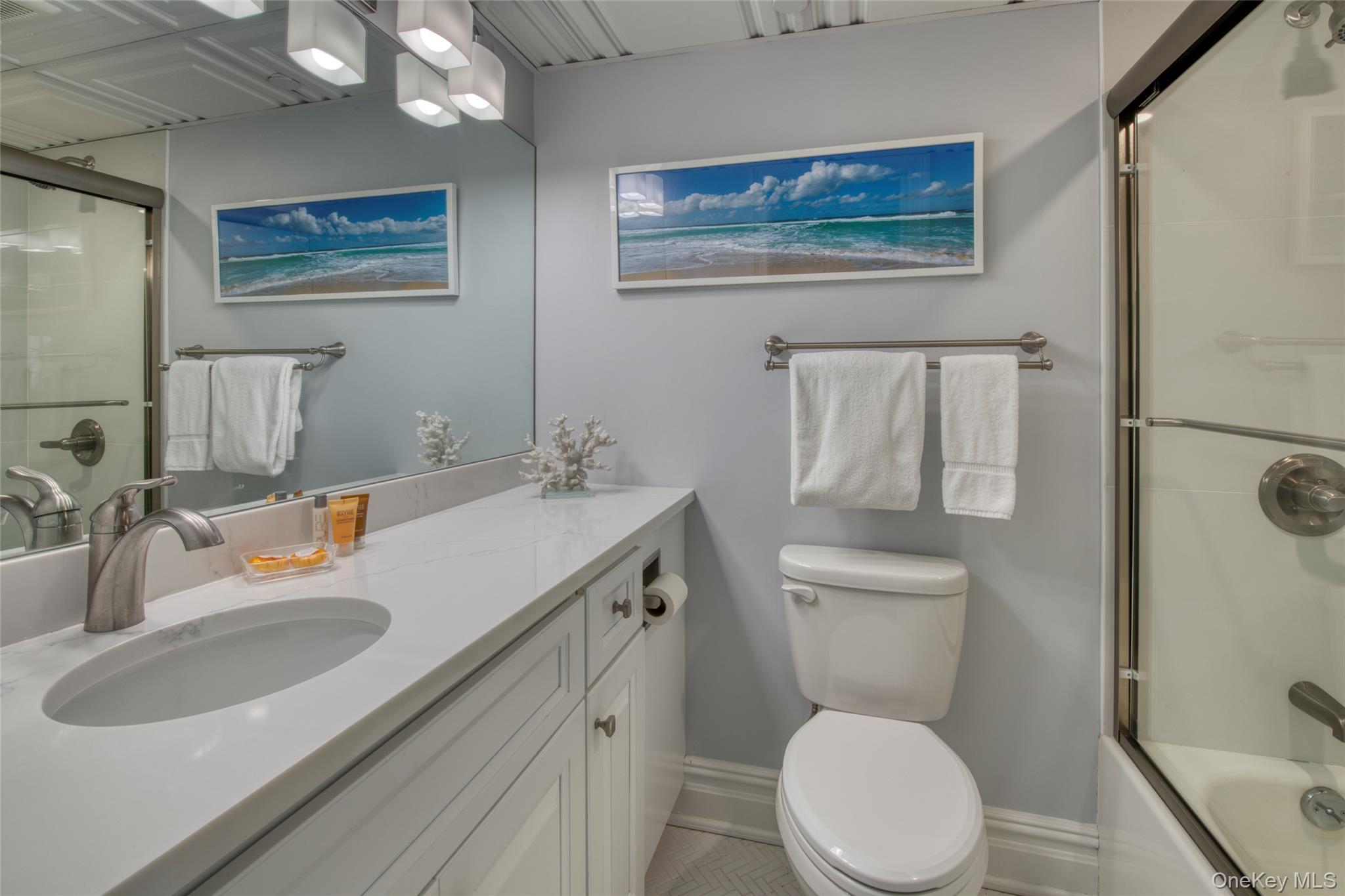 #6 photo, 236 Edgemere Street, מחוז סאפוק Montauk , NY 11954