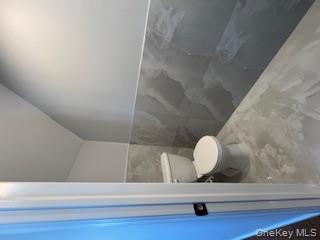 #13 photo, 403 S Bayview Avenue, Нассау ‖ Freeport , NY 11520