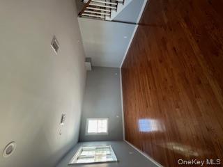 #7 photo, 403 S Bayview Avenue, Нассау ‖ Freeport , NY 11520