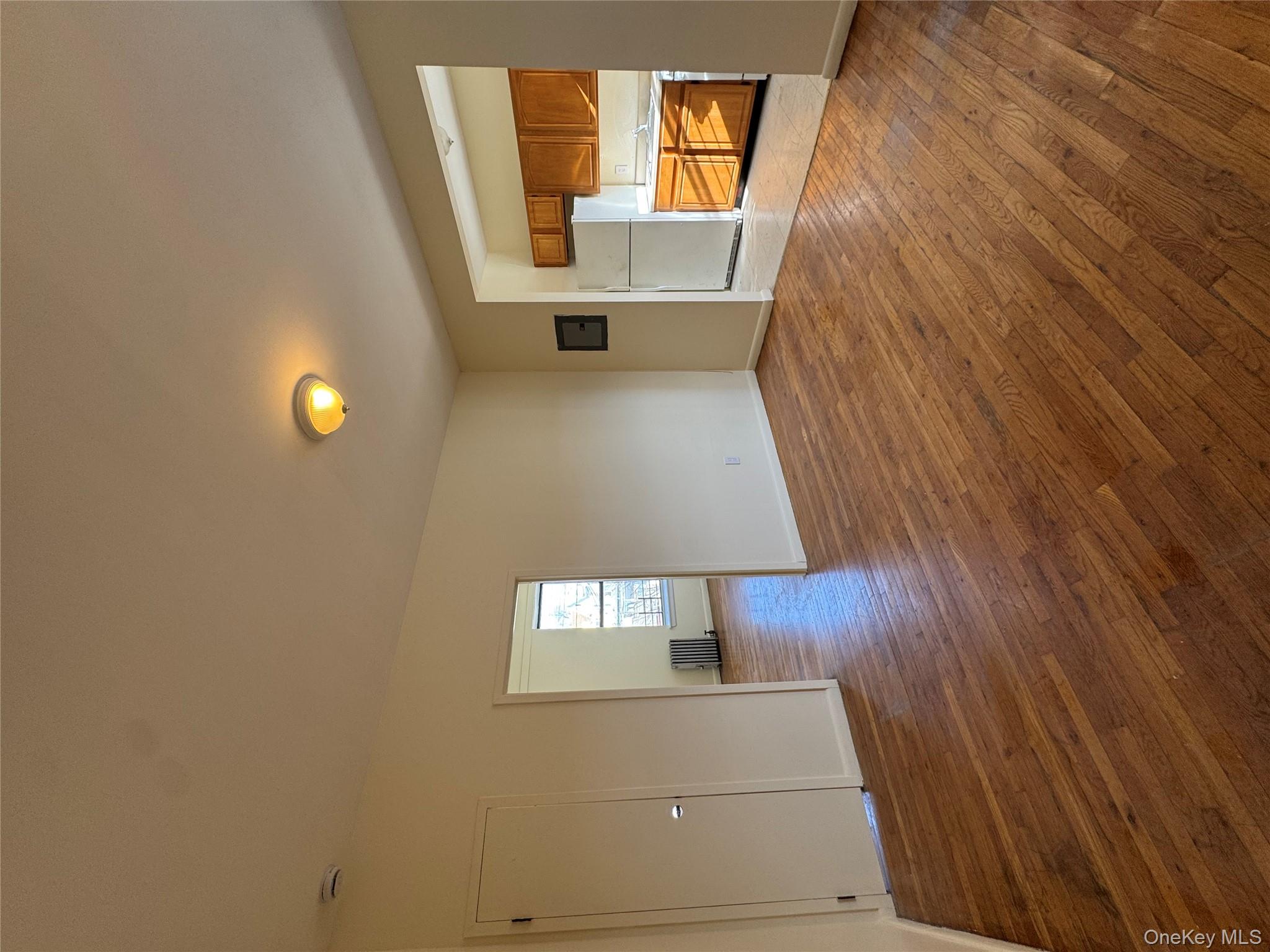 #4 photo, 928 belmont, 브루클린 Brooklyn , NY 11028