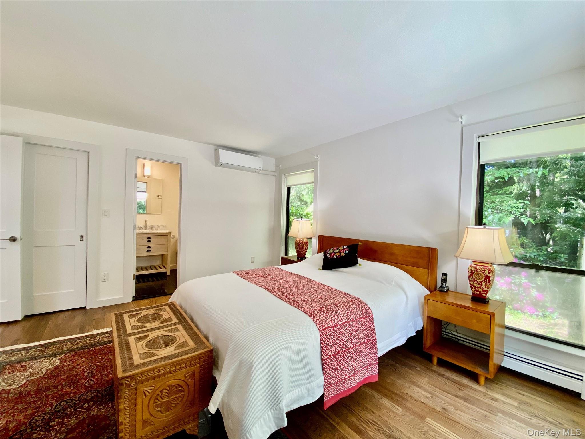 #14 photo, 98 Hands Creek Road, Саффолк ‖ East Hampton , NY 11937