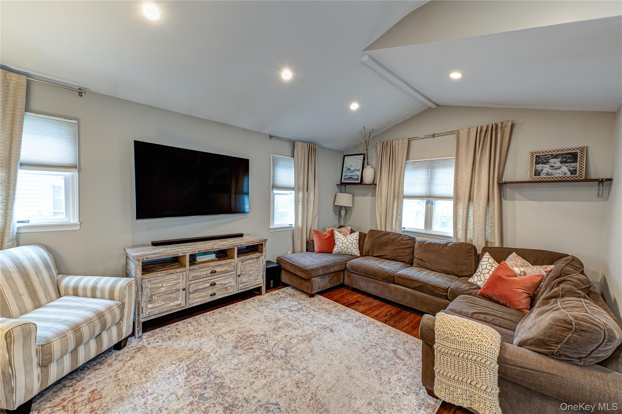 #12 photo, 75 Bar Beach Road, Нассау ‖ Port Washington , NY 11050