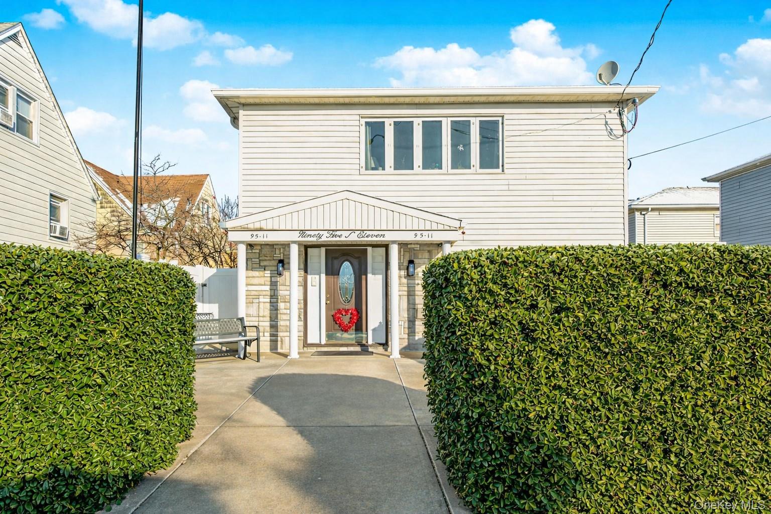 #2 photo, 95-11 164th Avenue, Куинс ‖ Howard Beach , NY 11414