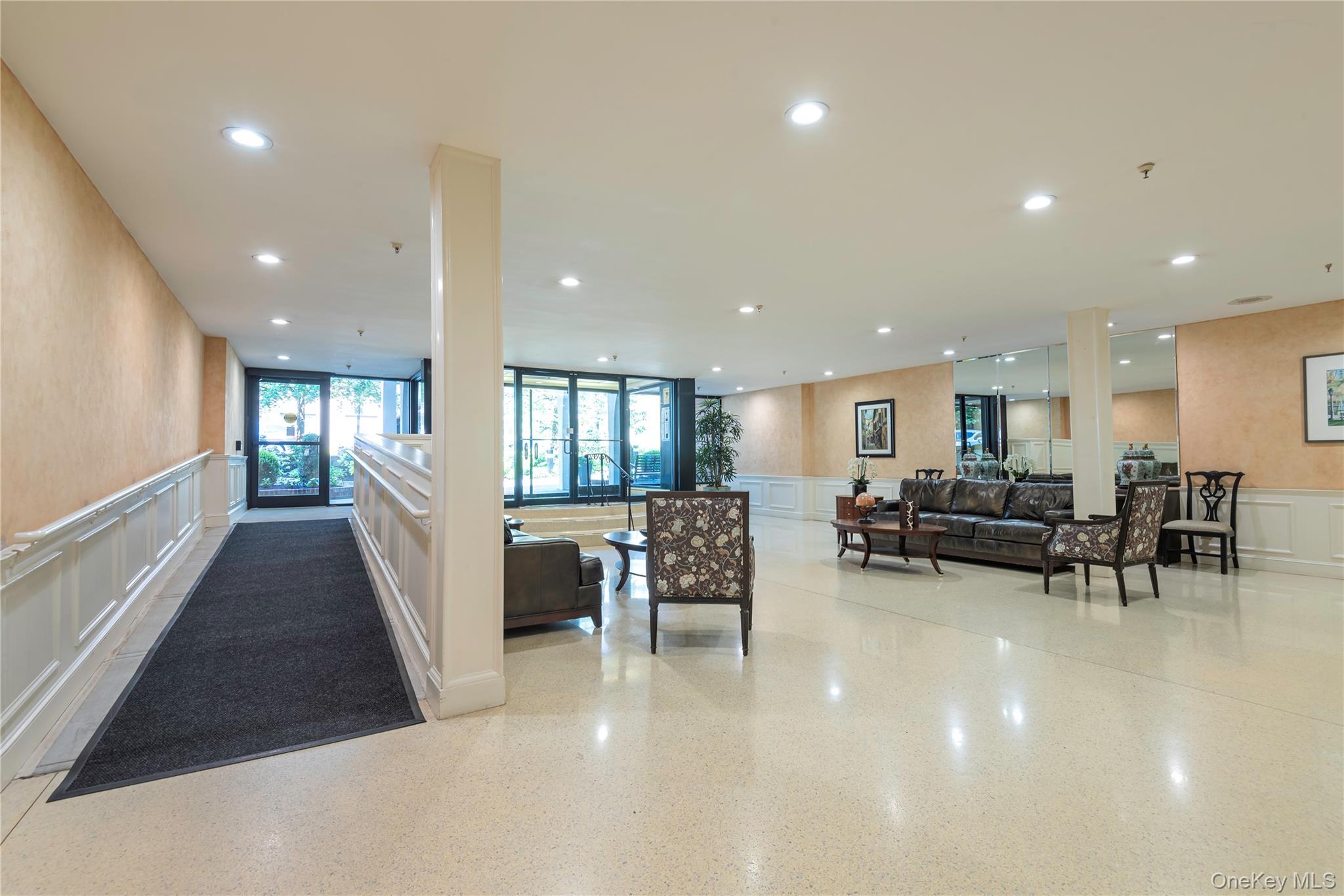 #19 photo, 25 Chapel Place, Нассау ‖ Great Neck , NY 11021