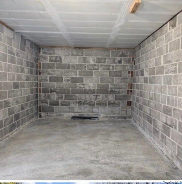 #14 photo, 214-27 38 Avenue, Bayside , NY 11361