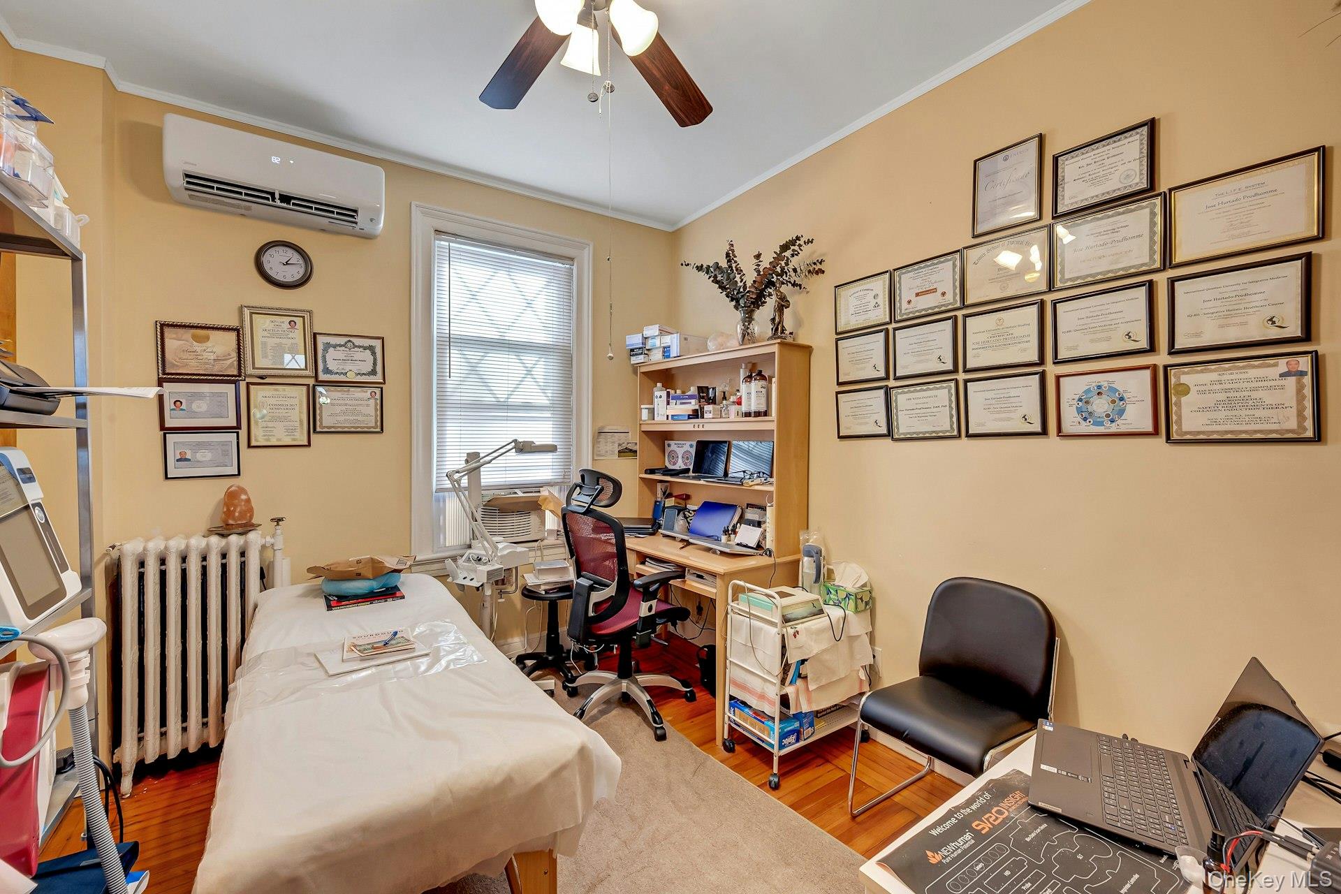 #3 photo, 5625 Post Road, Bronx , NY 10471