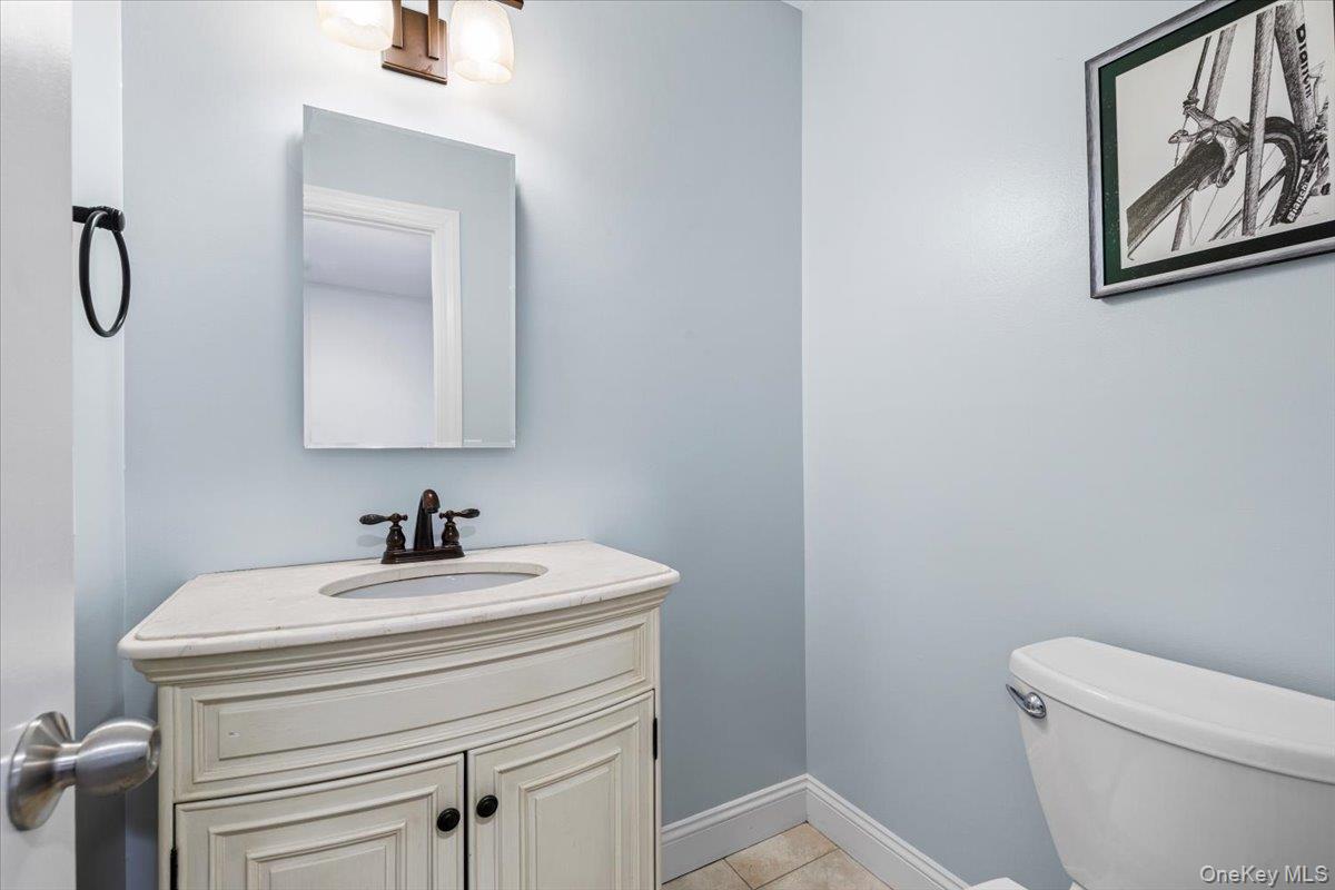 #11 photo, 23 Waters Edge, Chappaqua , NY 10514