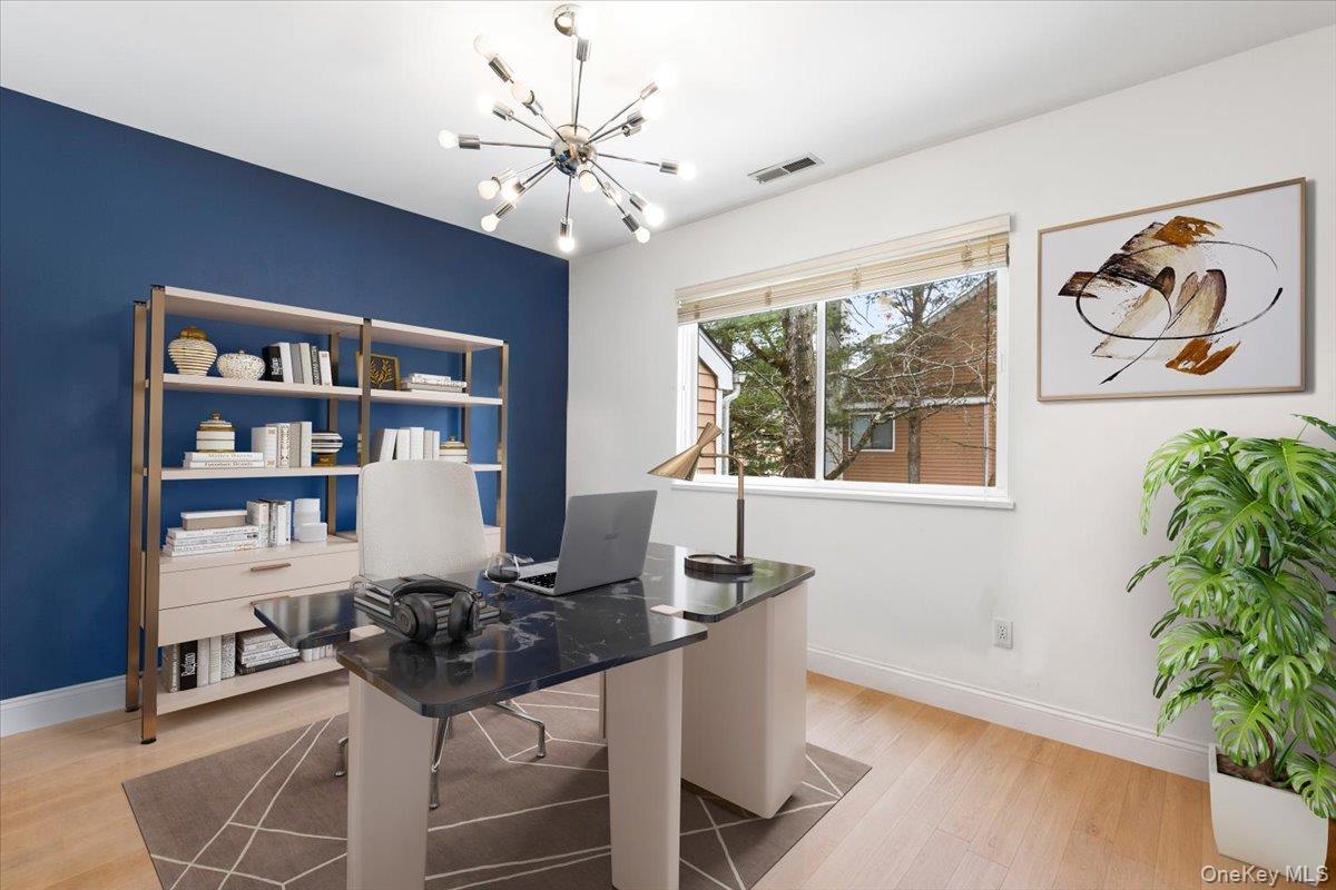 #12 photo, 23 Waters Edge, Chappaqua , NY 10514