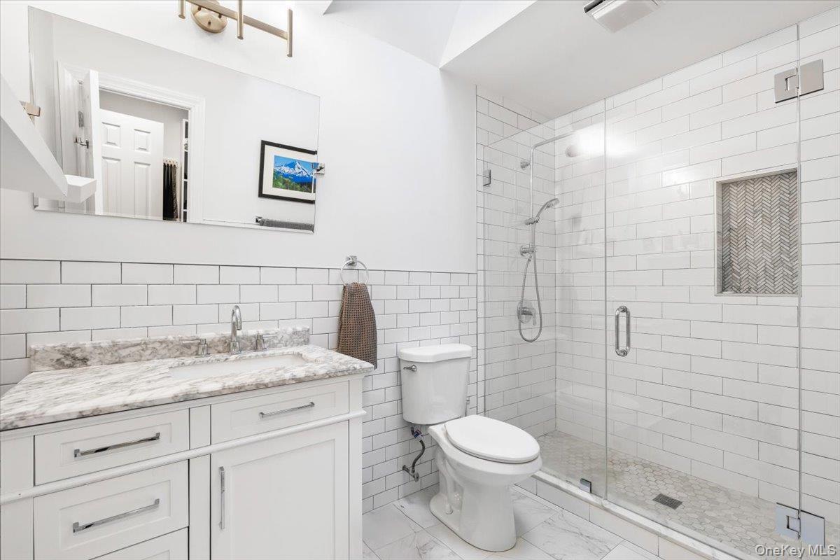 #17 photo, 23 Waters Edge, Chappaqua , NY 10514