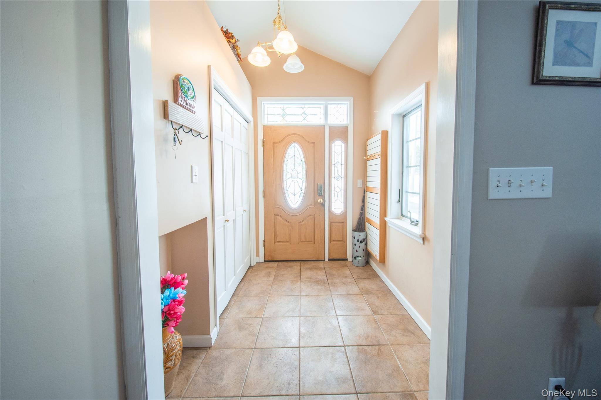 #4 photo, 41 Foxhill Road, Valhalla , NY 10595