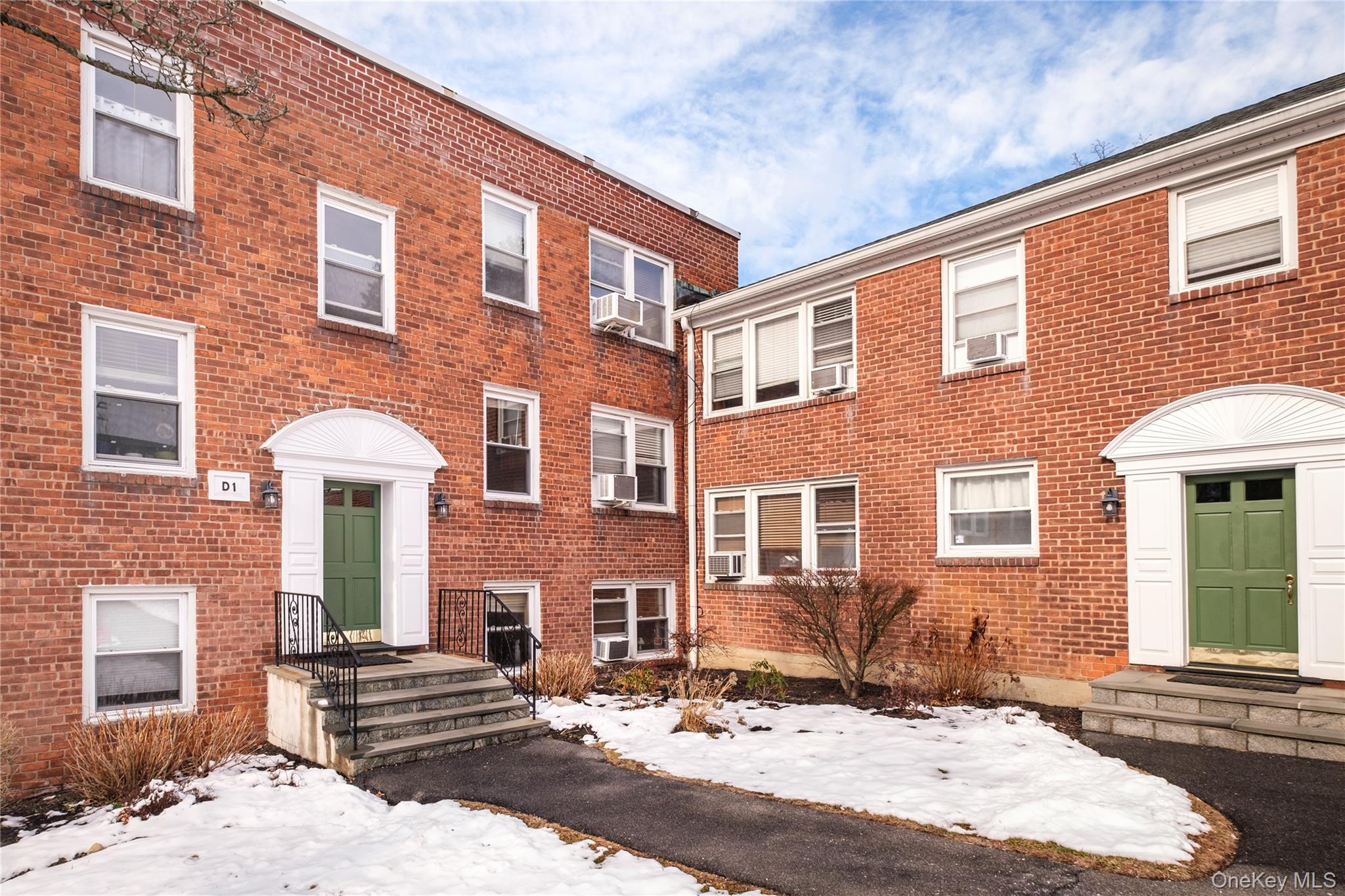 #2 photo, 95 N Broadway, 纽约州 White Plains , NY 10603