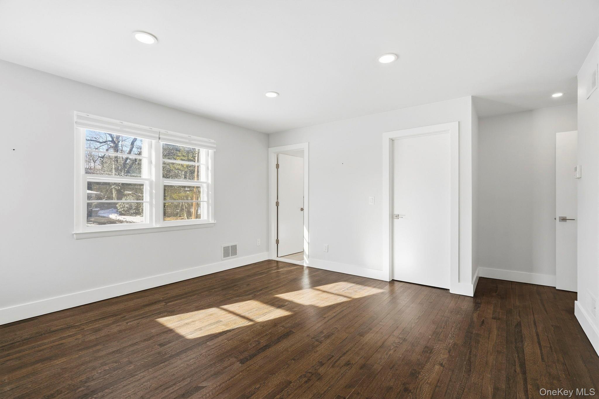 #16 photo, 7 Rural Drive, Scarsdale , NY 10583