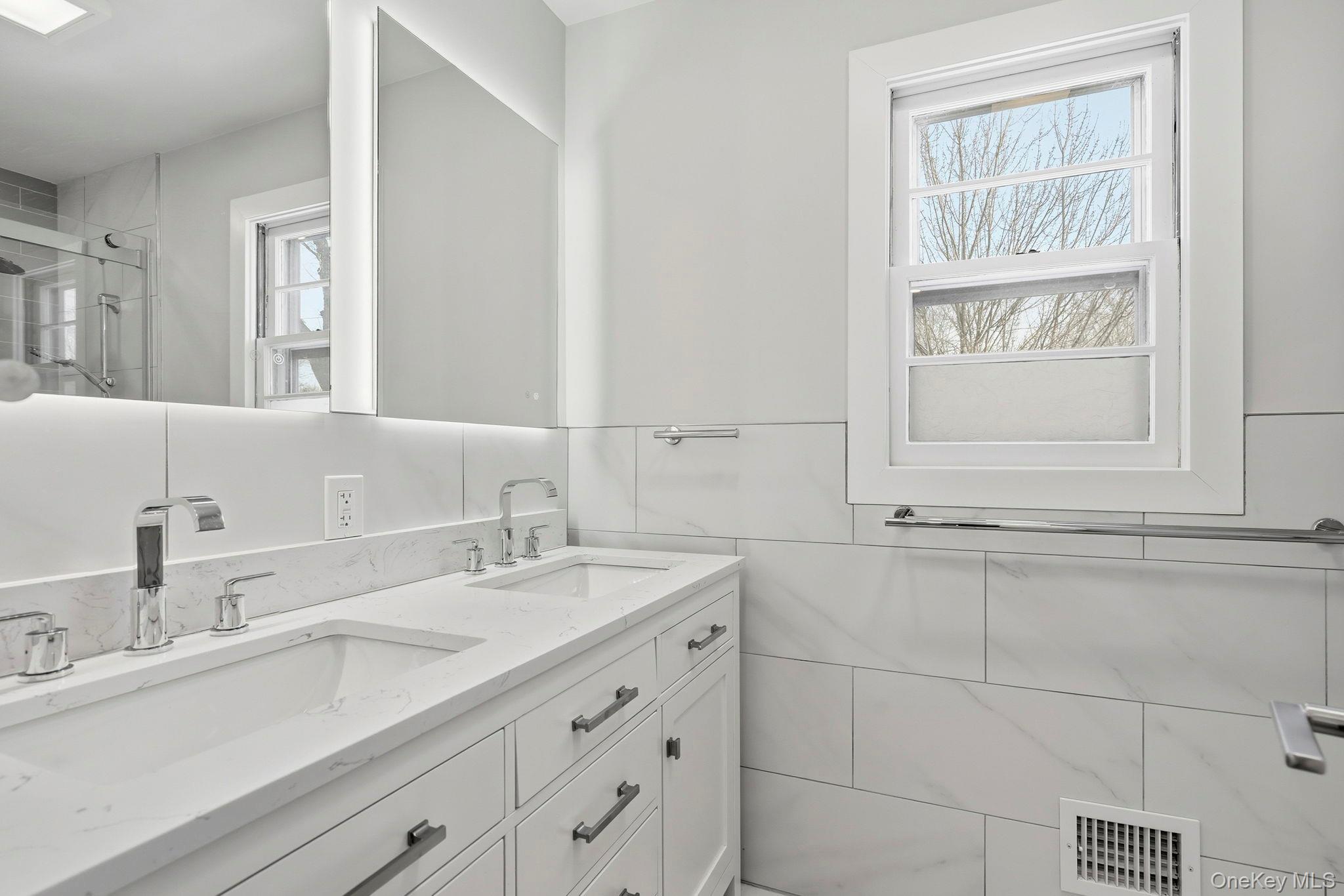 #20 photo, 7 Rural Drive, Scarsdale , NY 10583