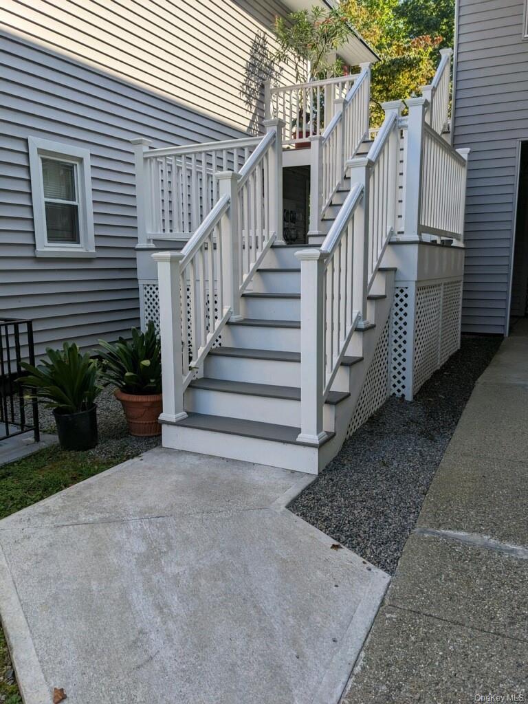 #5 photo, 10 Wild Oaks Road, Goldens Bridge , NY 10526