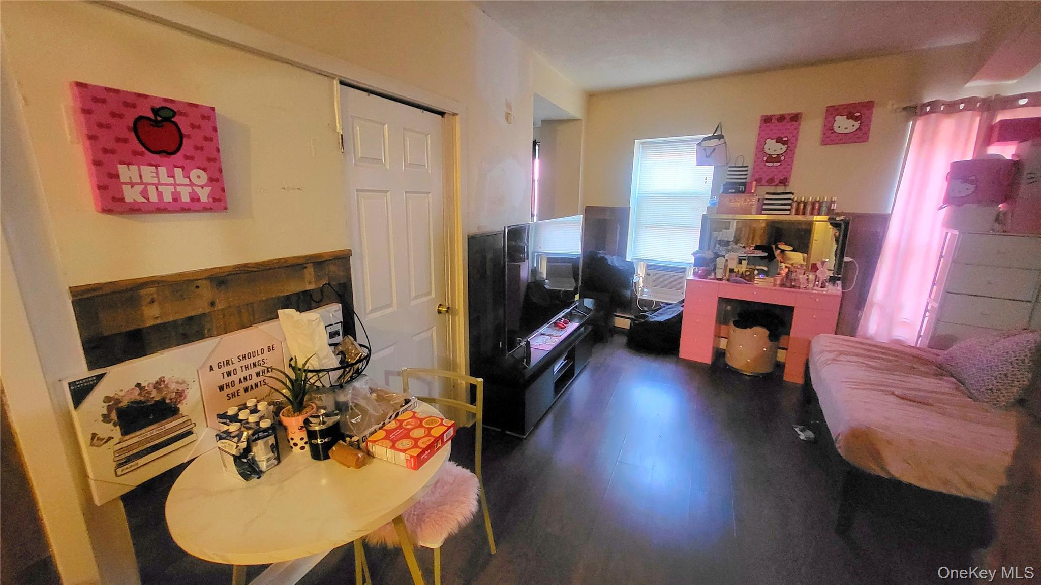 #10 photo, 458-460 Main St, 뉴욕주 Poughkeepsie , NY 12601