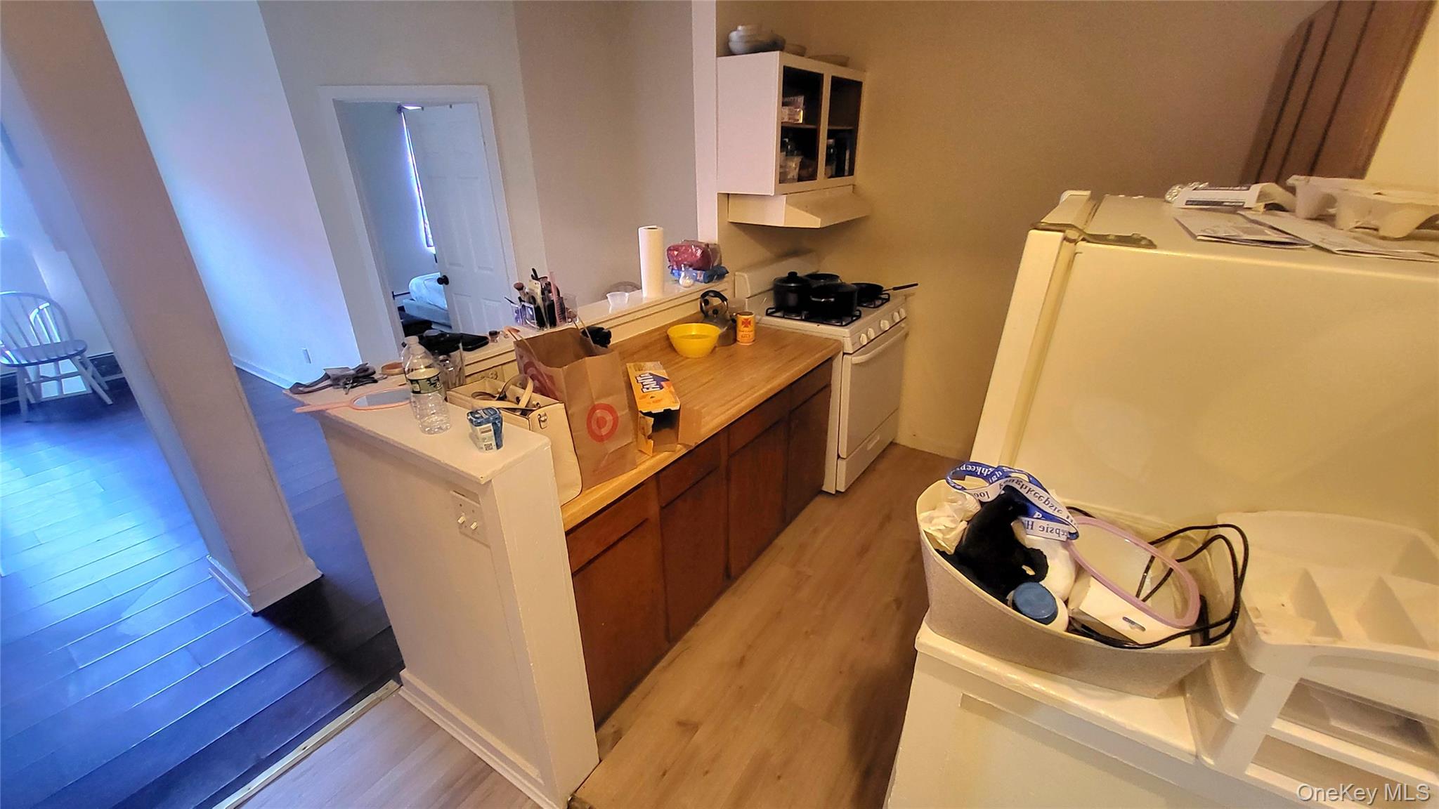 #12 photo, 458-460 Main St, 뉴욕주 Poughkeepsie , NY 12601