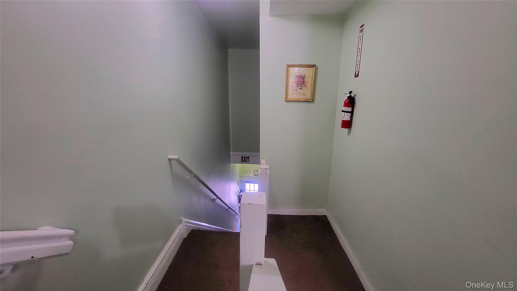 #6 photo, 458-460 Main St, 뉴욕주 Poughkeepsie , NY 12601