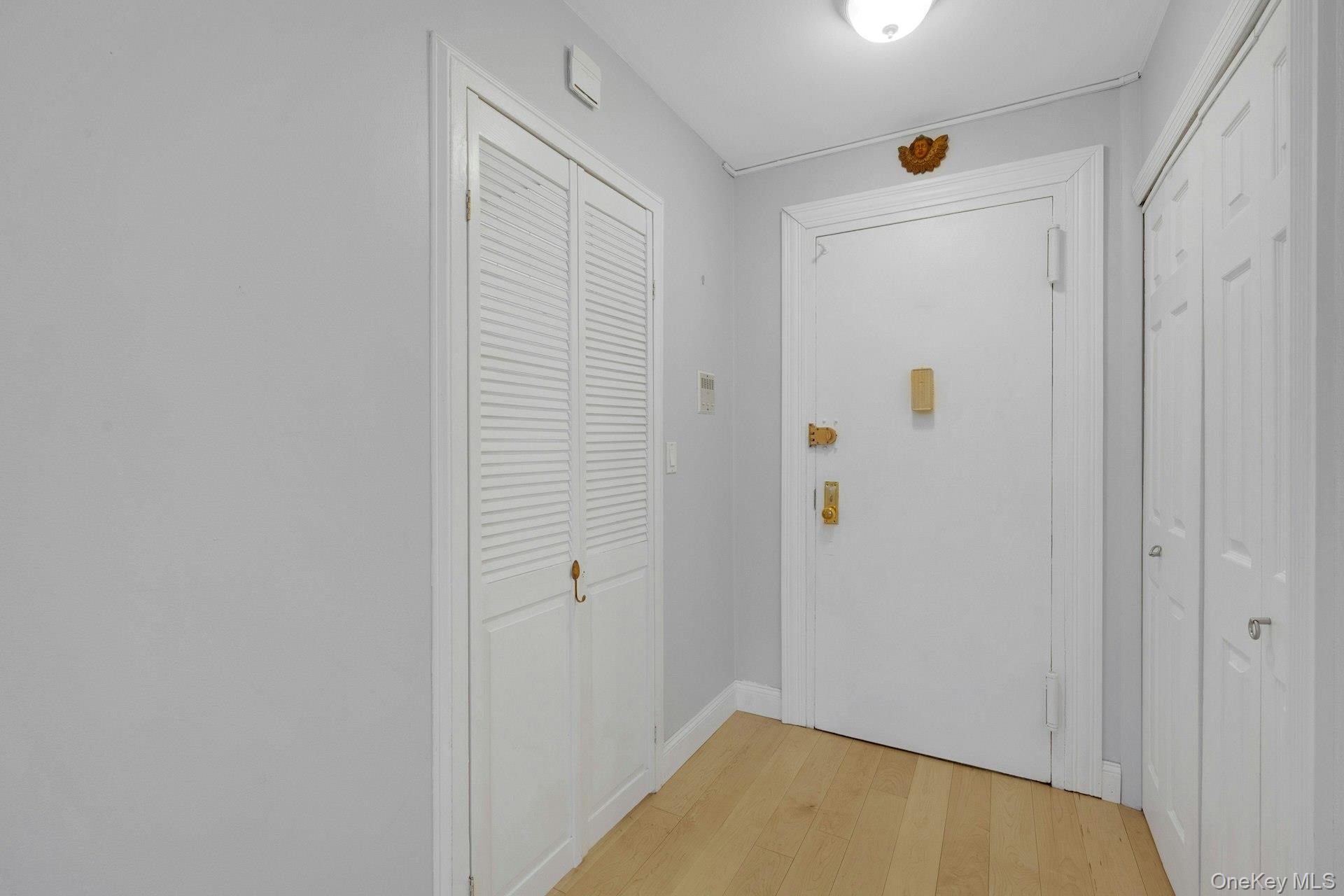 #2 photo, 100 E Hartsdale Avenue, Hartsdale , NY 10530