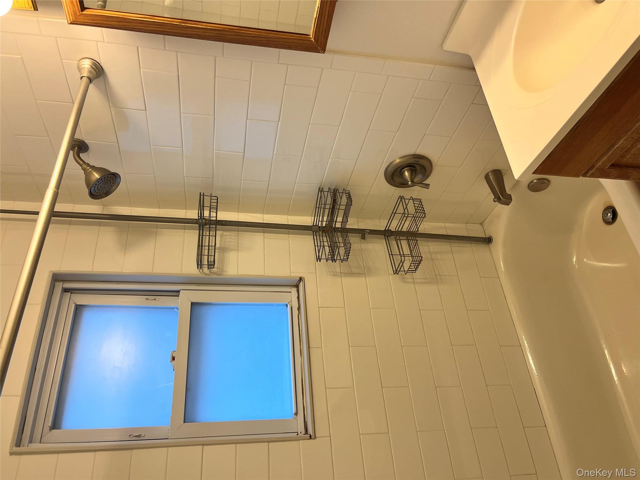 #6 photo, 29 Pratt Street, New Rochelle , NY 10801