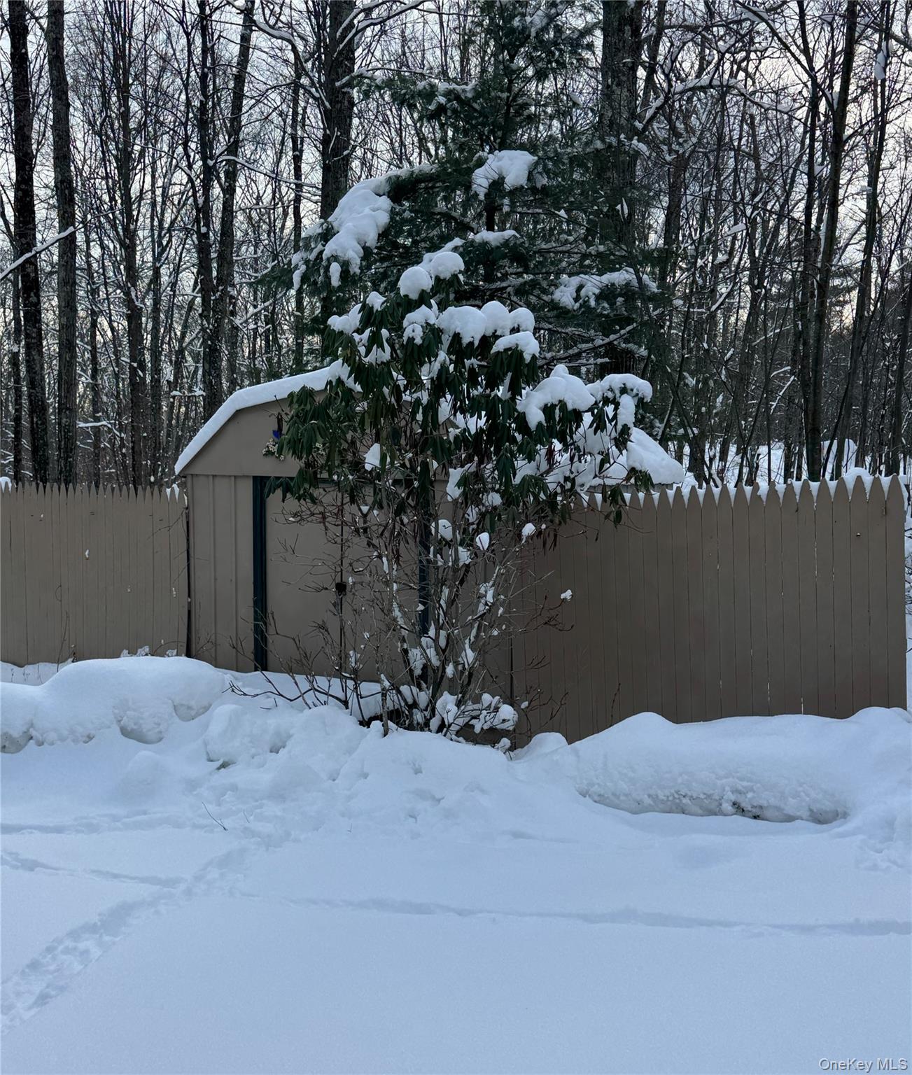 #18 photo, 12 Easy Street, Catskill , NY 12414