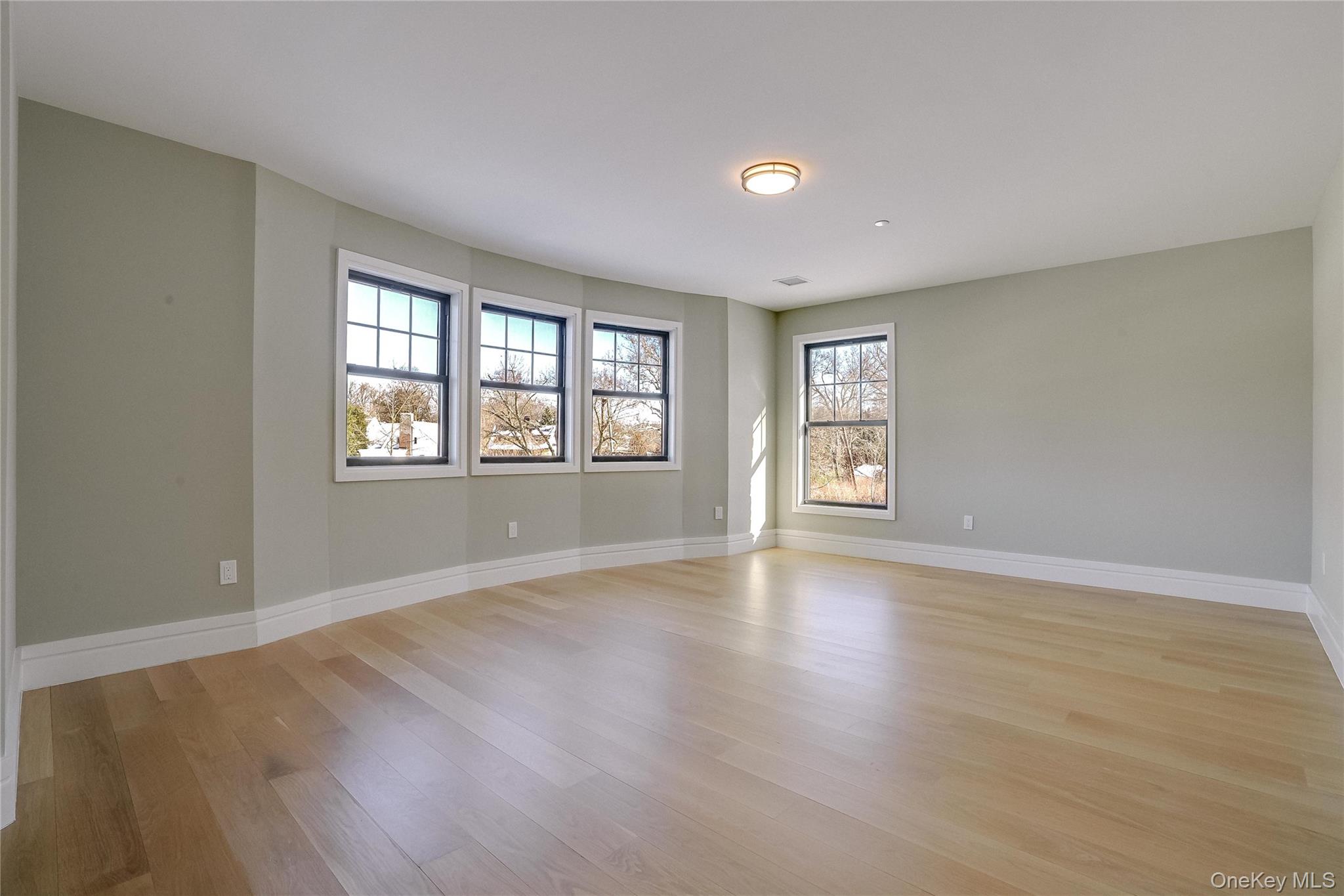 #10 photo, 80 Brookdale Avenue, New Rochelle , NY 10801