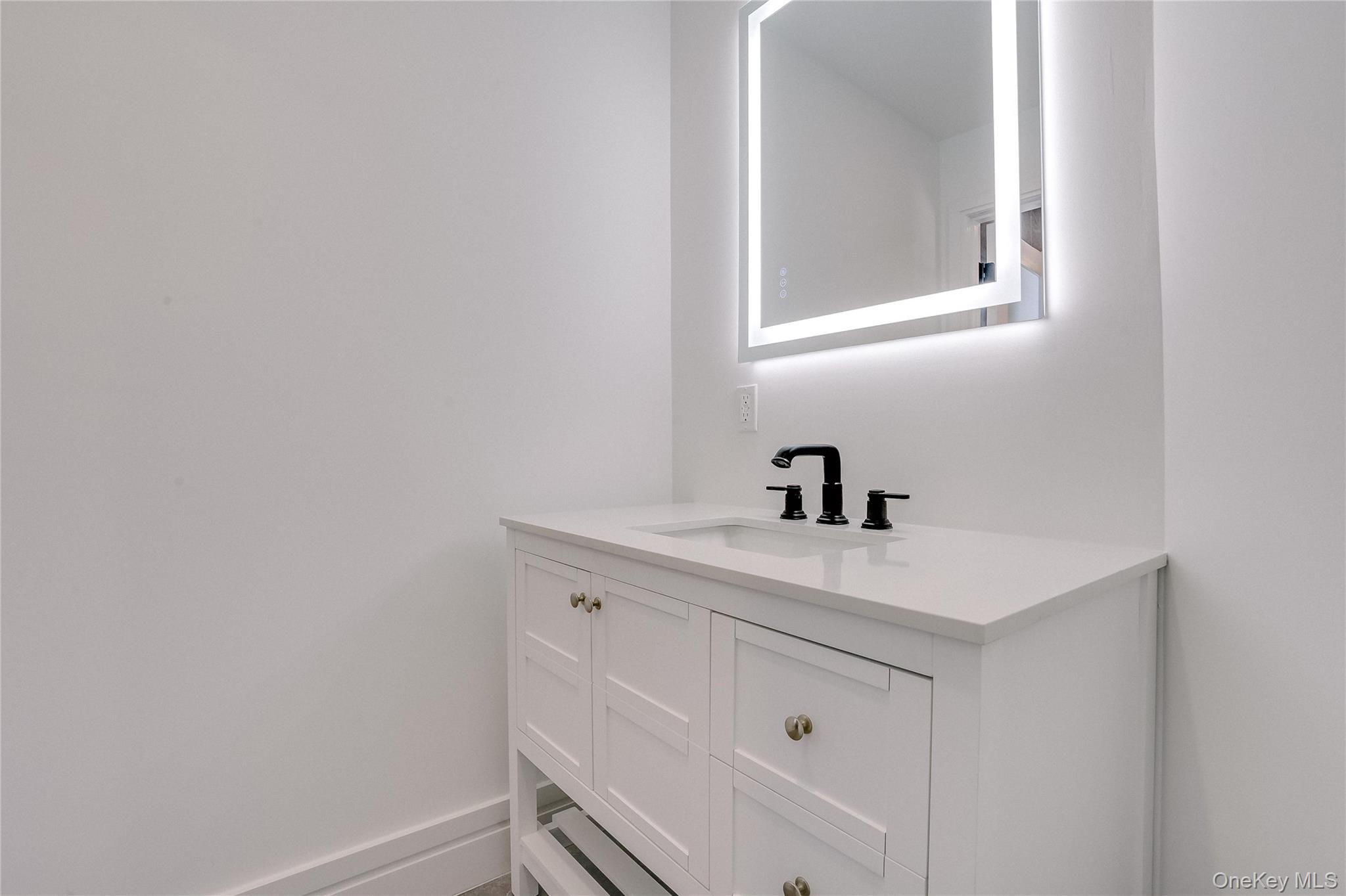 #12 photo, 80 Brookdale Avenue, New Rochelle , NY 10801